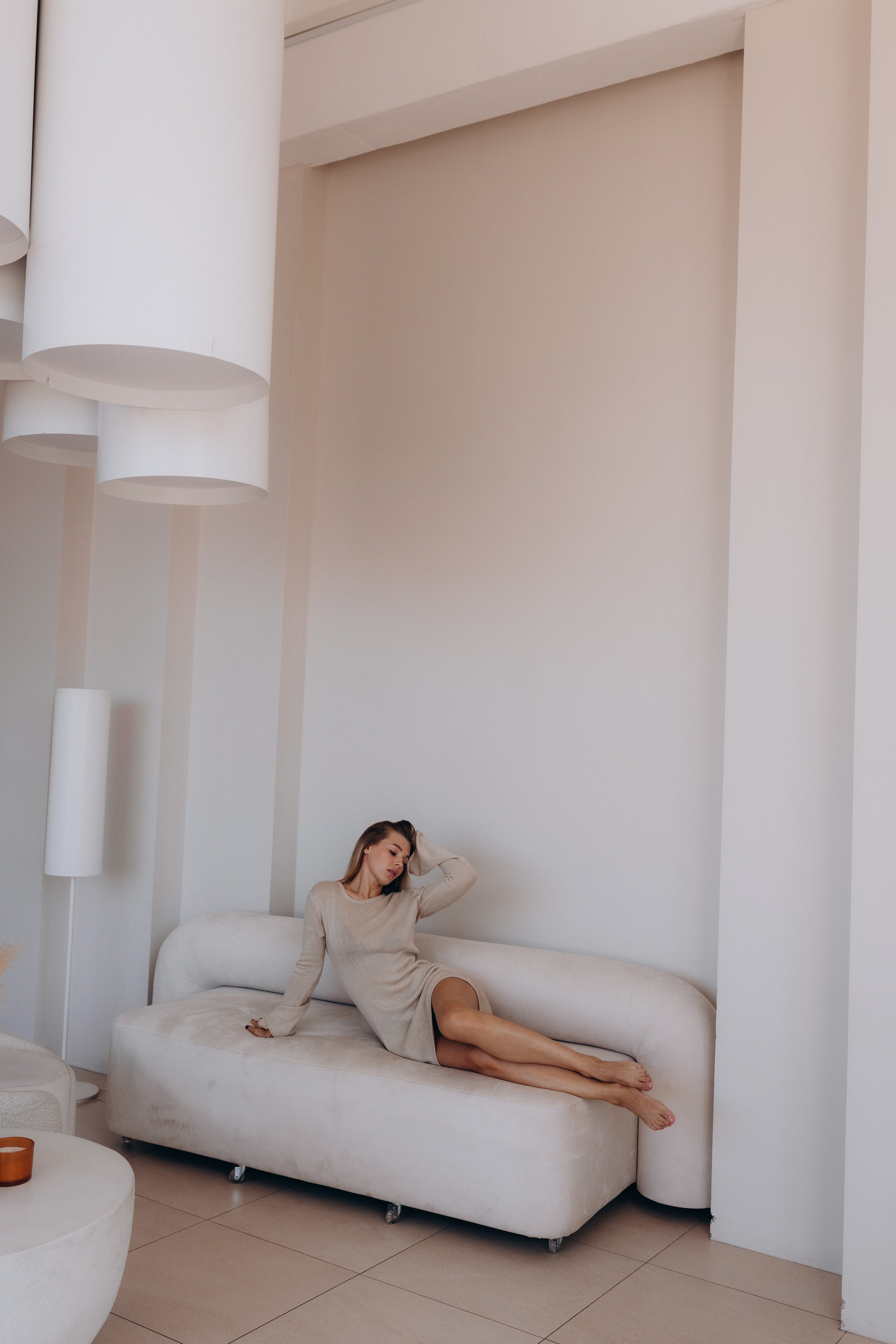 Фотосессия для контента салона красоты Бровико. Фотограф в Санкт-Петербурге Разиля Идиятуллина