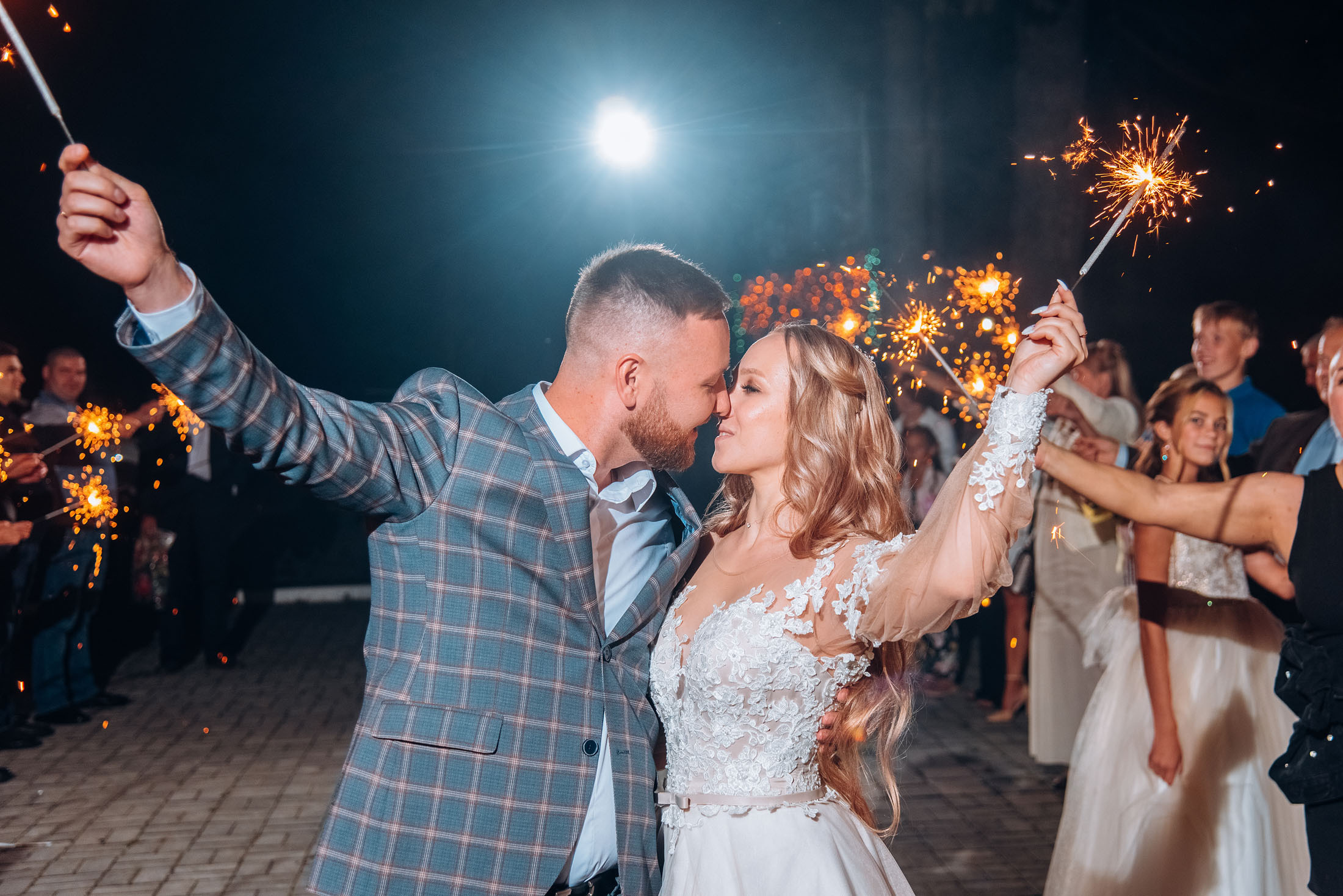 Арина и Антон. Семейный и свадебный фотограф в Нижнем Тагиле, Екатеринбурге Пряничник