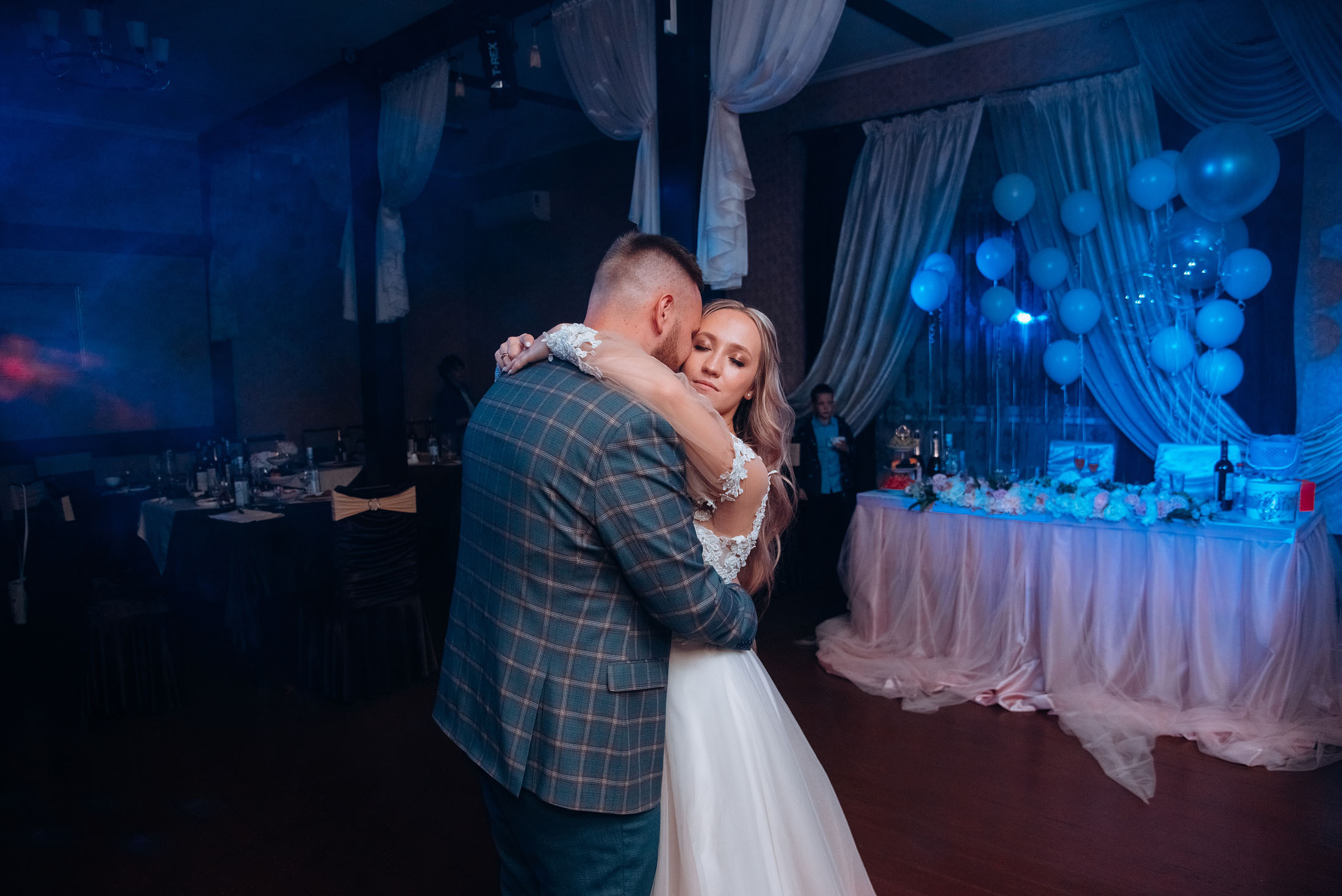 Арина и Антон. Семейный и свадебный фотограф в Нижнем Тагиле, Екатеринбурге Пряничник