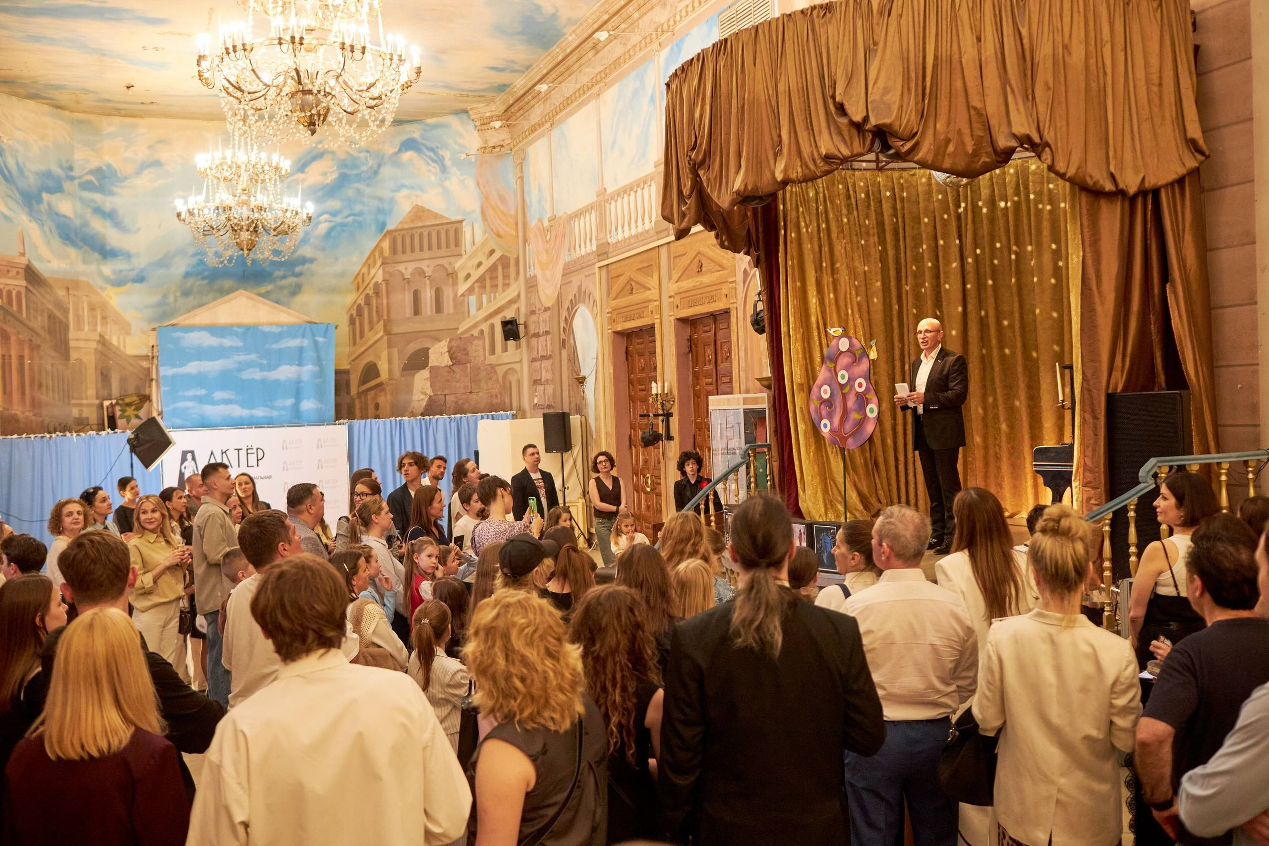 Гости и участники фестиваля БДДК Метр с кепкой. Фестиваль Большой день детского кино «Метр с кепкой»