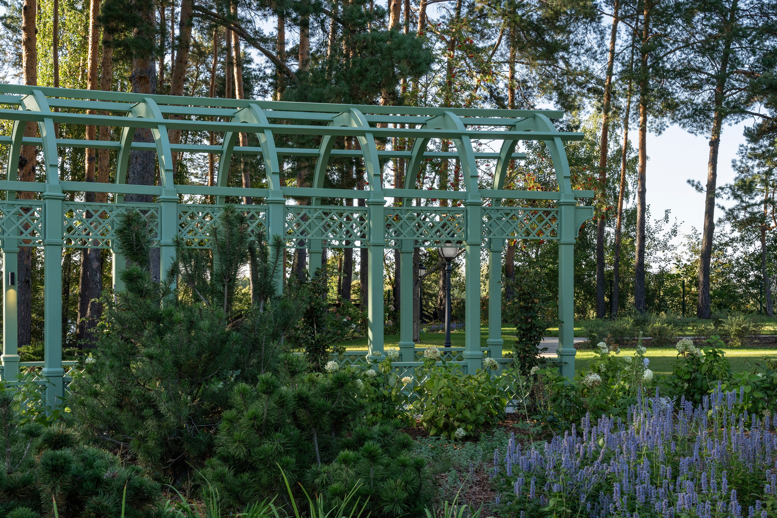 Scenic garden in the Moscow region. Артамонов Александр | Архитектурный и ландшафтный фотограф