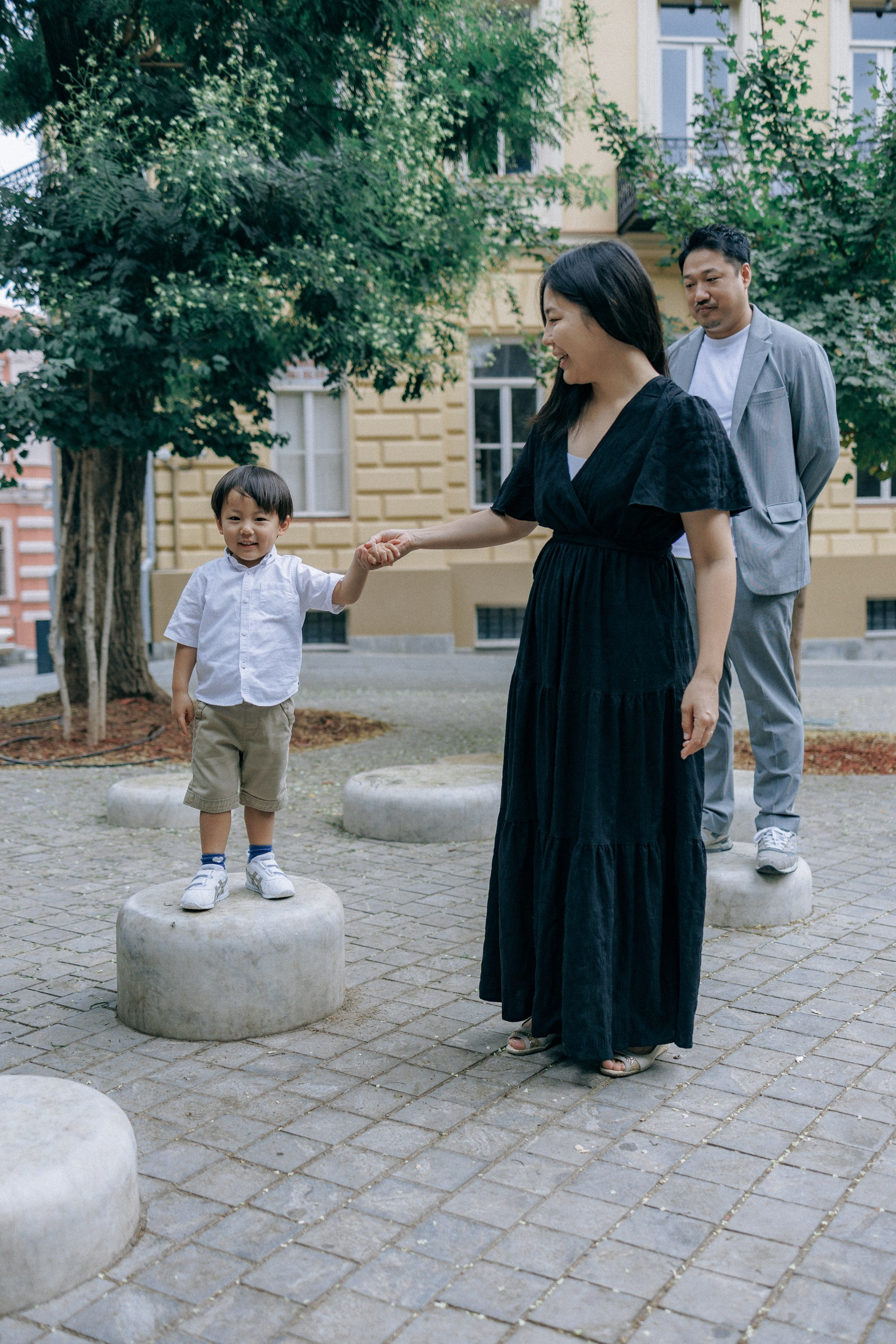 Japanise Family photoshoot in Tbilisi, Georgia