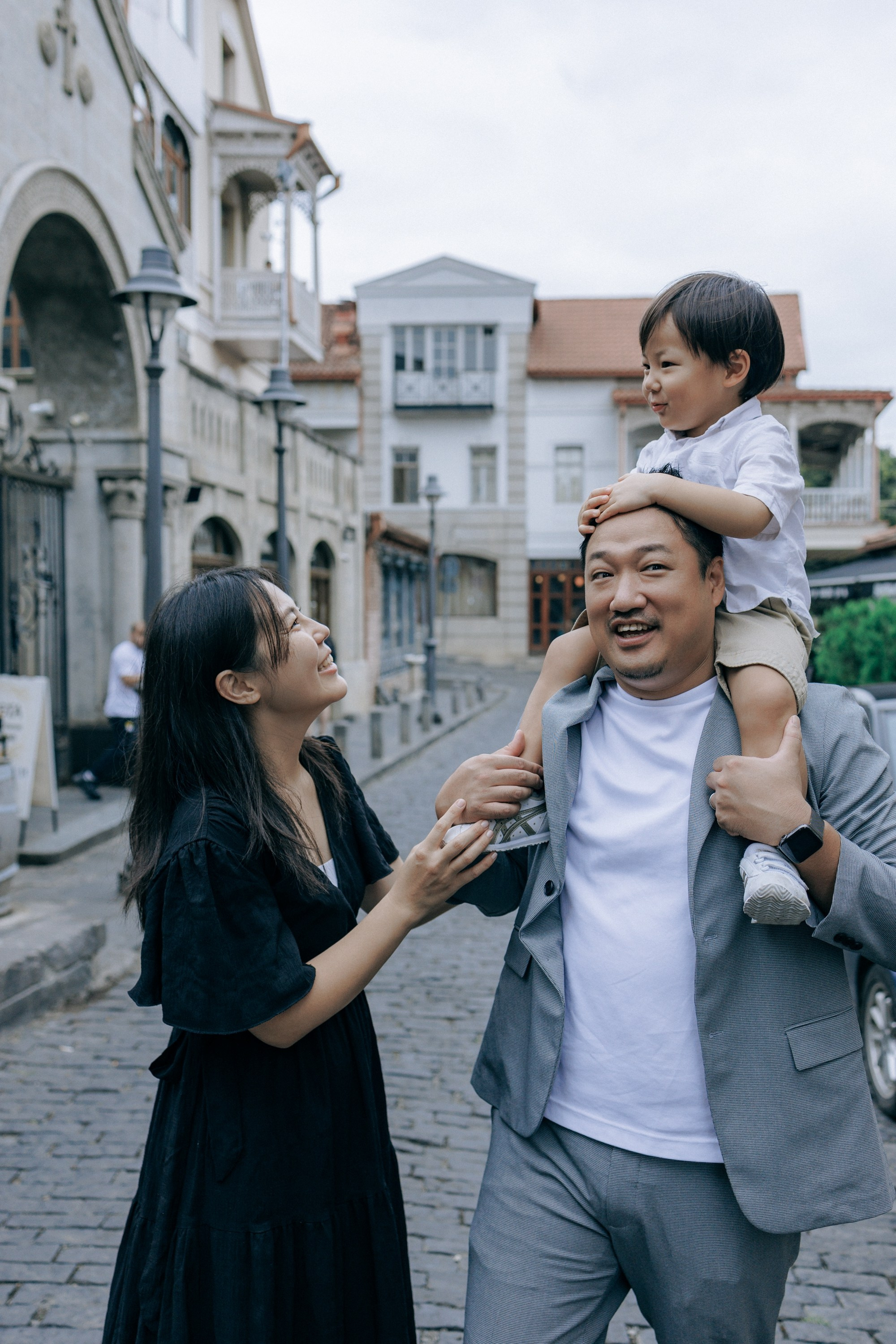 Japanise Family photoshoot in Tbilisi, Georgia