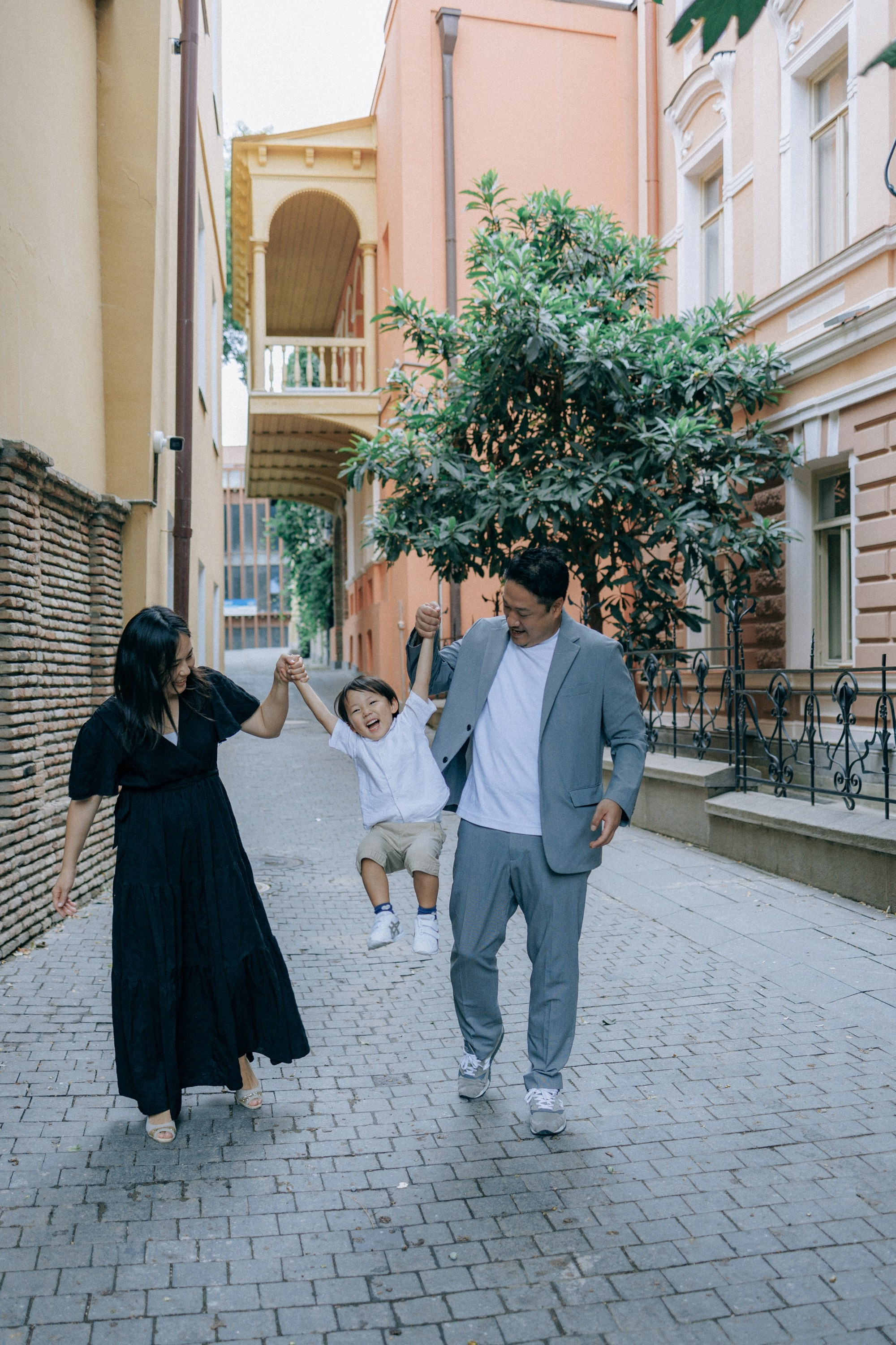 Japanise Family photoshoot in Tbilisi, Georgia