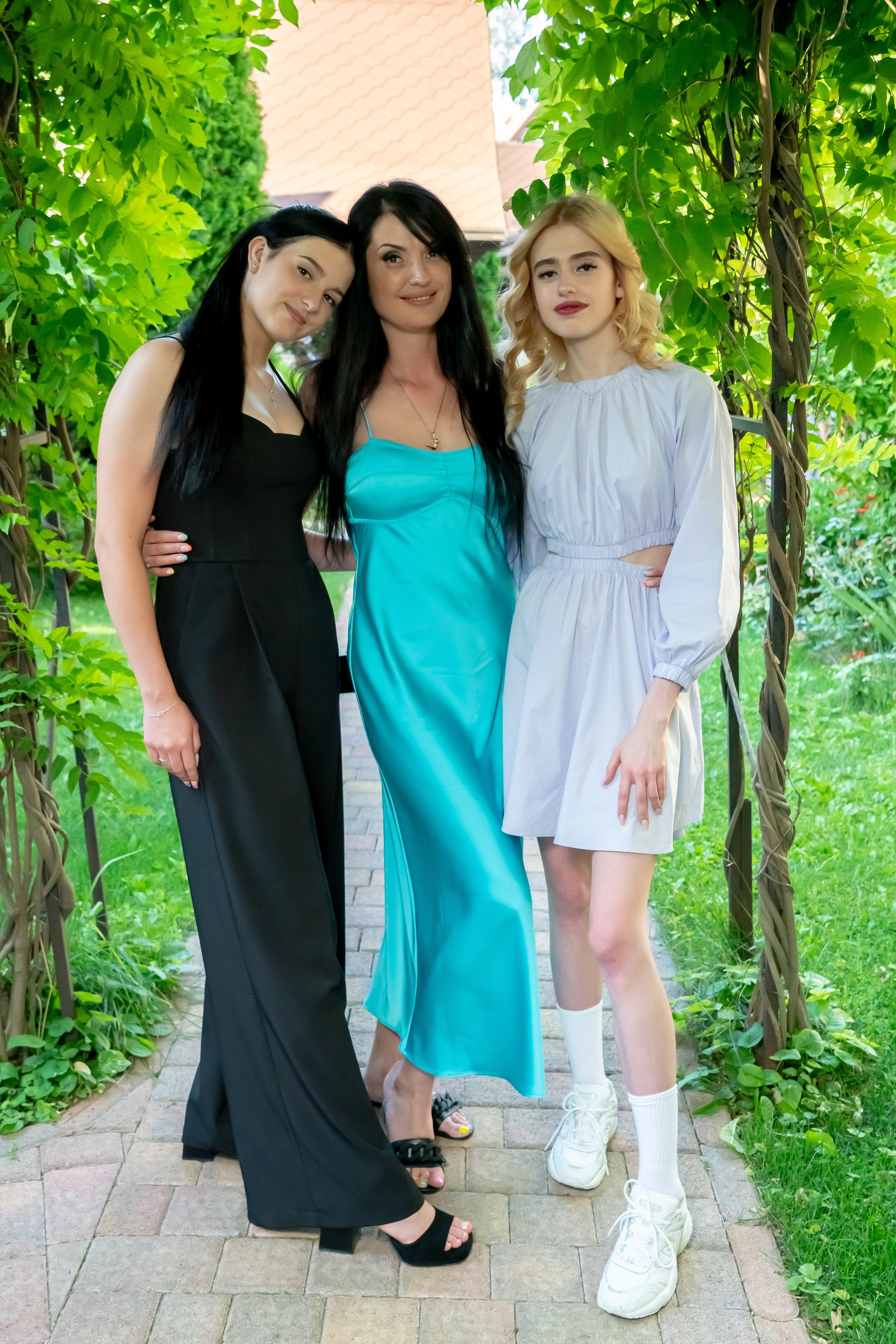 День Рожденья. Max Matvich and Victoria Basova are professionals in their field