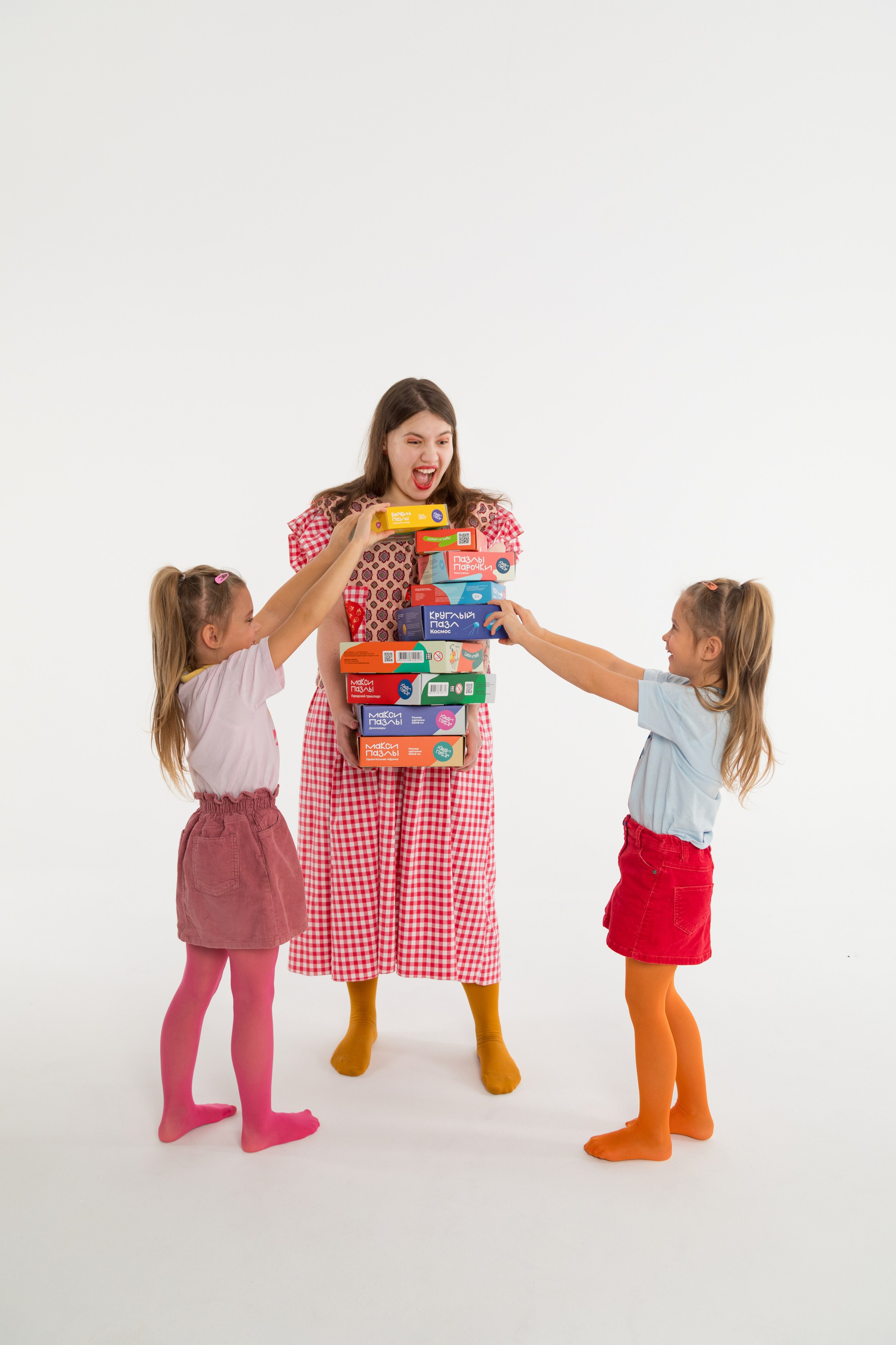 Съемка в циклораме для Харди Гарди. Детский и контент фотограф Надя Волкова Санкт-Петербург