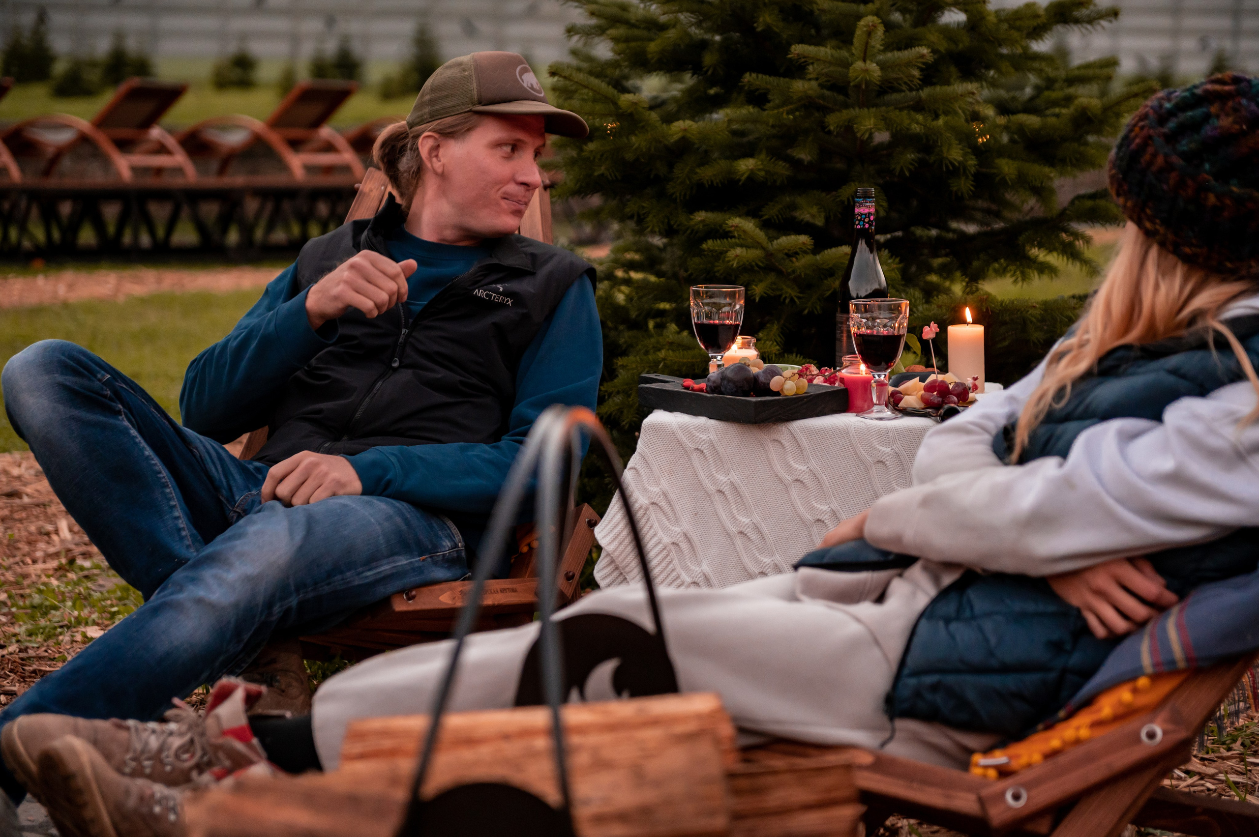 Контент съемка места для отдыха на курорте Газпром Поляна «Мзымта Пляж». Репортажный фотограф в Красной Поляне и Сочи Павлюченко Екатерина