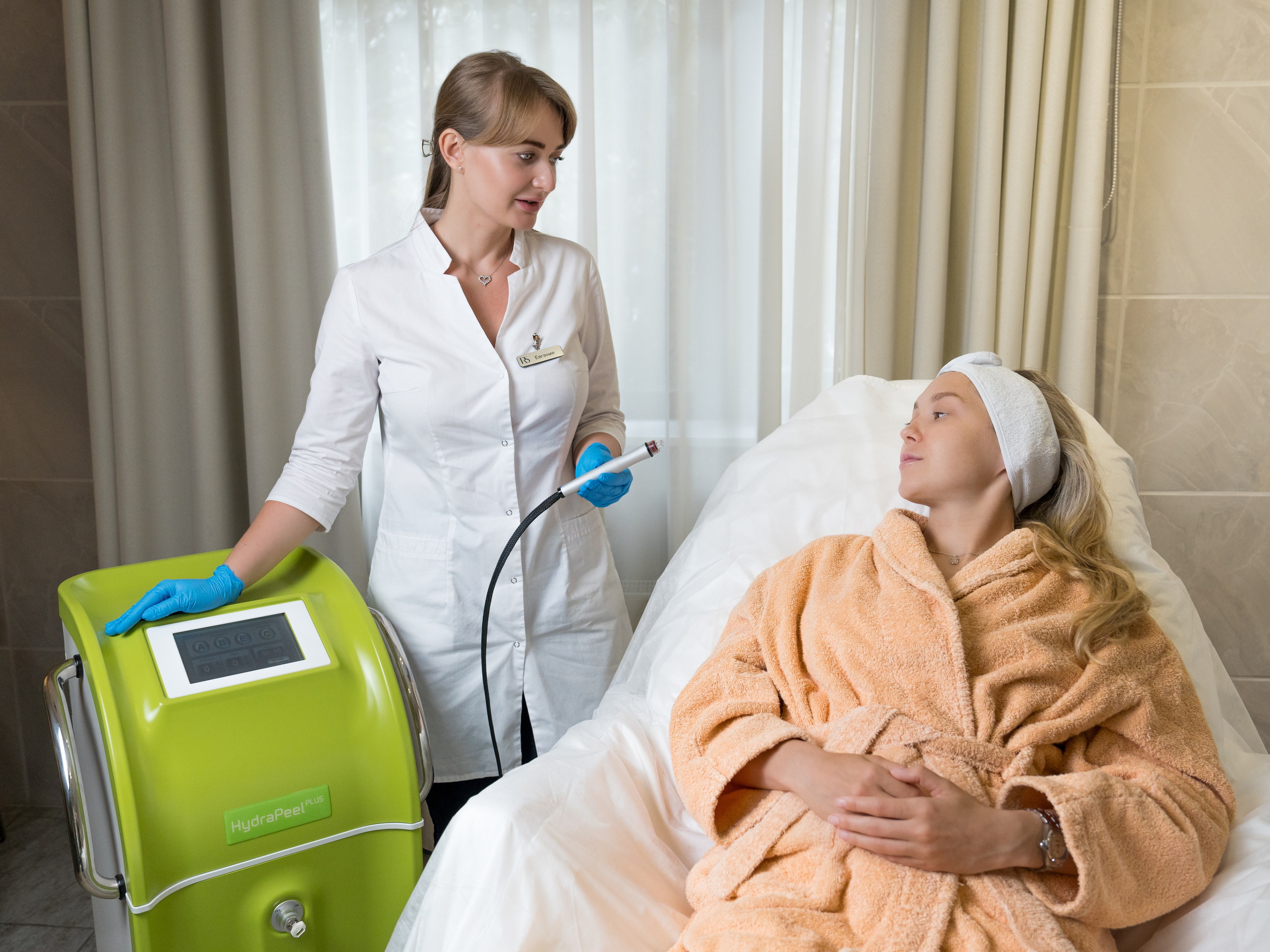 Контент съемка для медицинского центра в отеле Rosa Springs. Репортажный фотограф в Красной Поляне и Сочи Павлюченко Екатерина