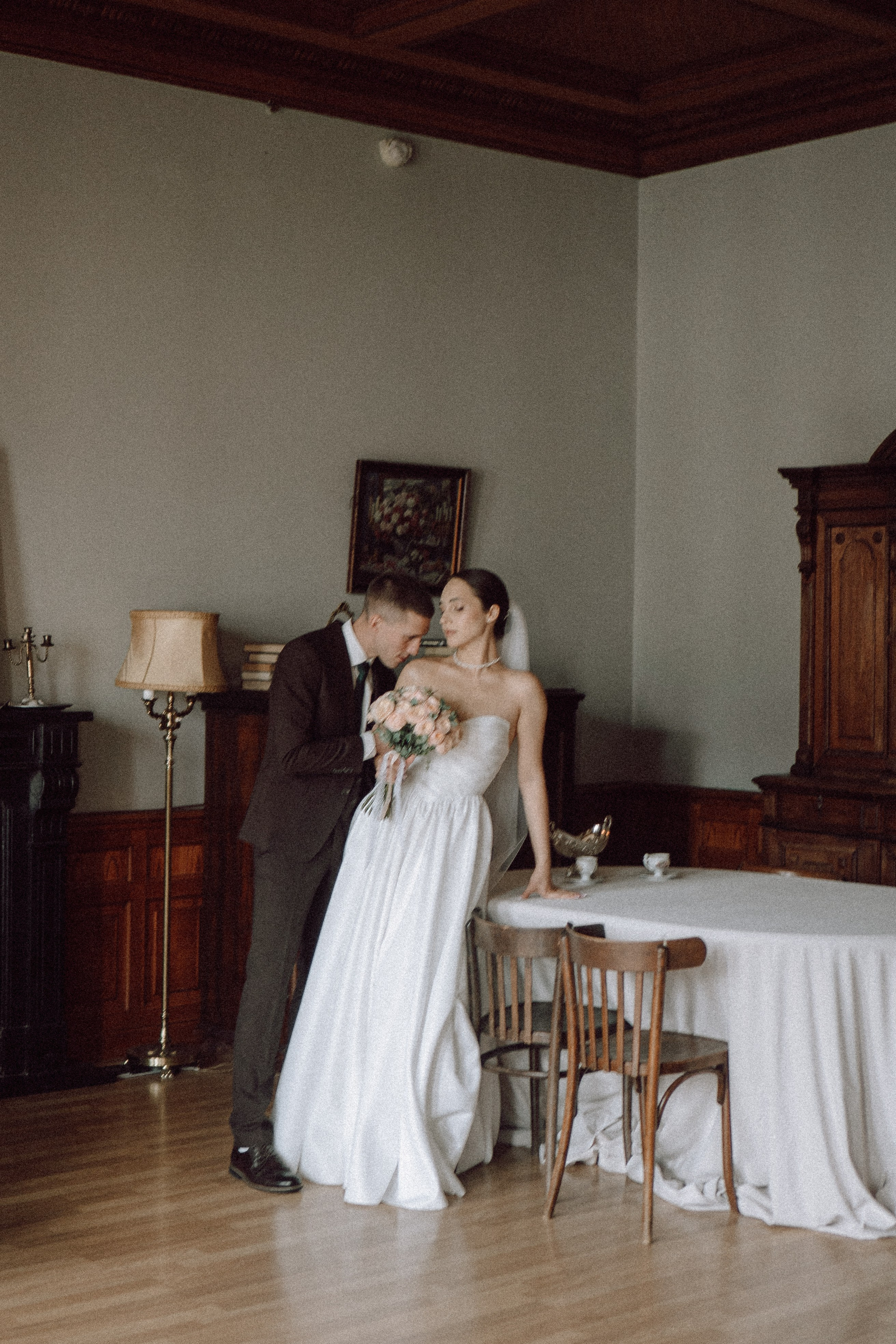 СВАДЕБНАЯ ПРОГУЛКА В САНТК-ПЕТЕРБУРГЕ (ИСАКИЕВСКИЙ СОБОР, ЗИМНЯЯ КАНАВКА, ЭРМИТАЖ И БОЛЬШАЯ МОРСКАЯ УЛИЦА). Профессиональный фотограф, Санкт-Петербург — Виктория Богомолова