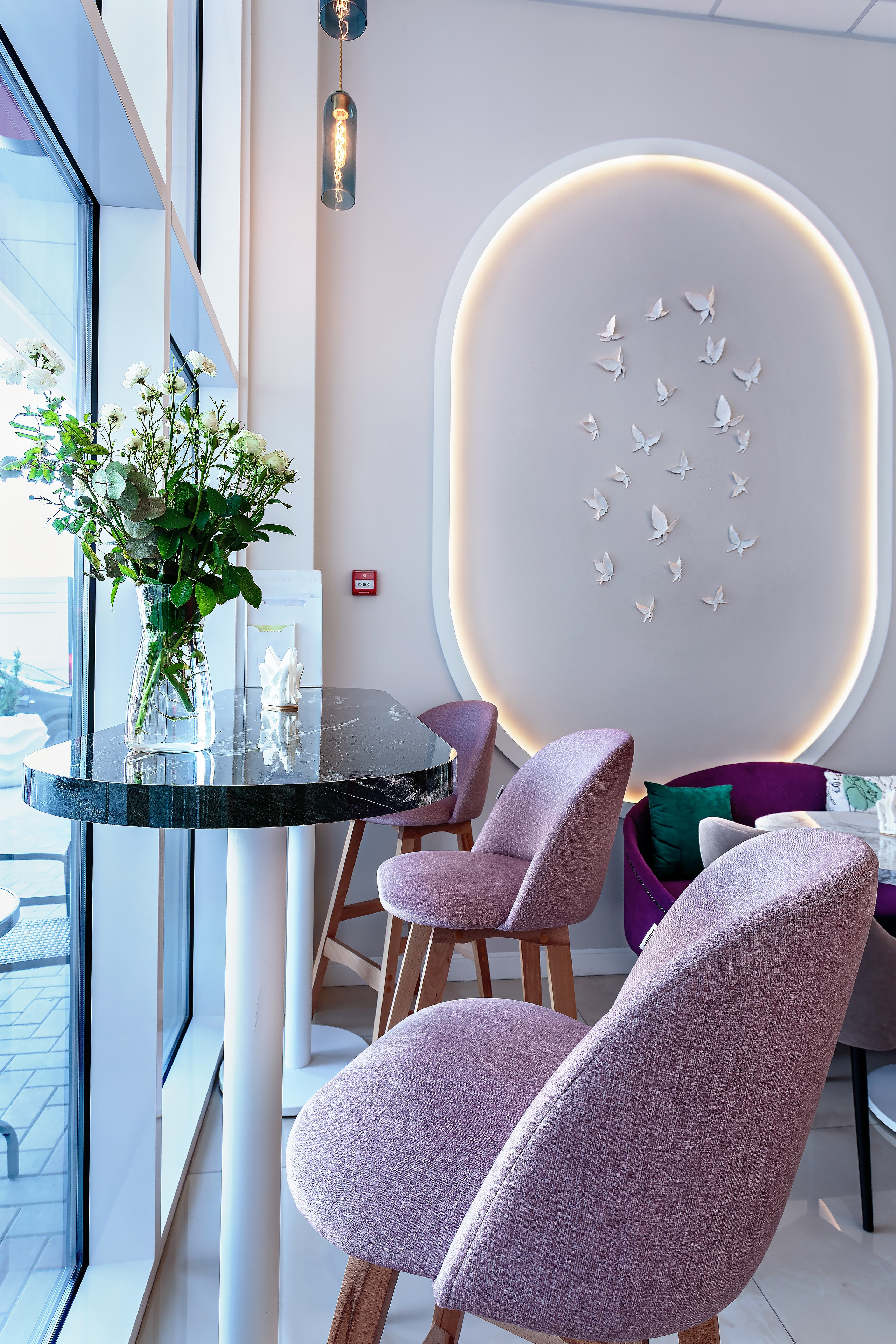 Интерьер кофейни-кондитерской Konfi