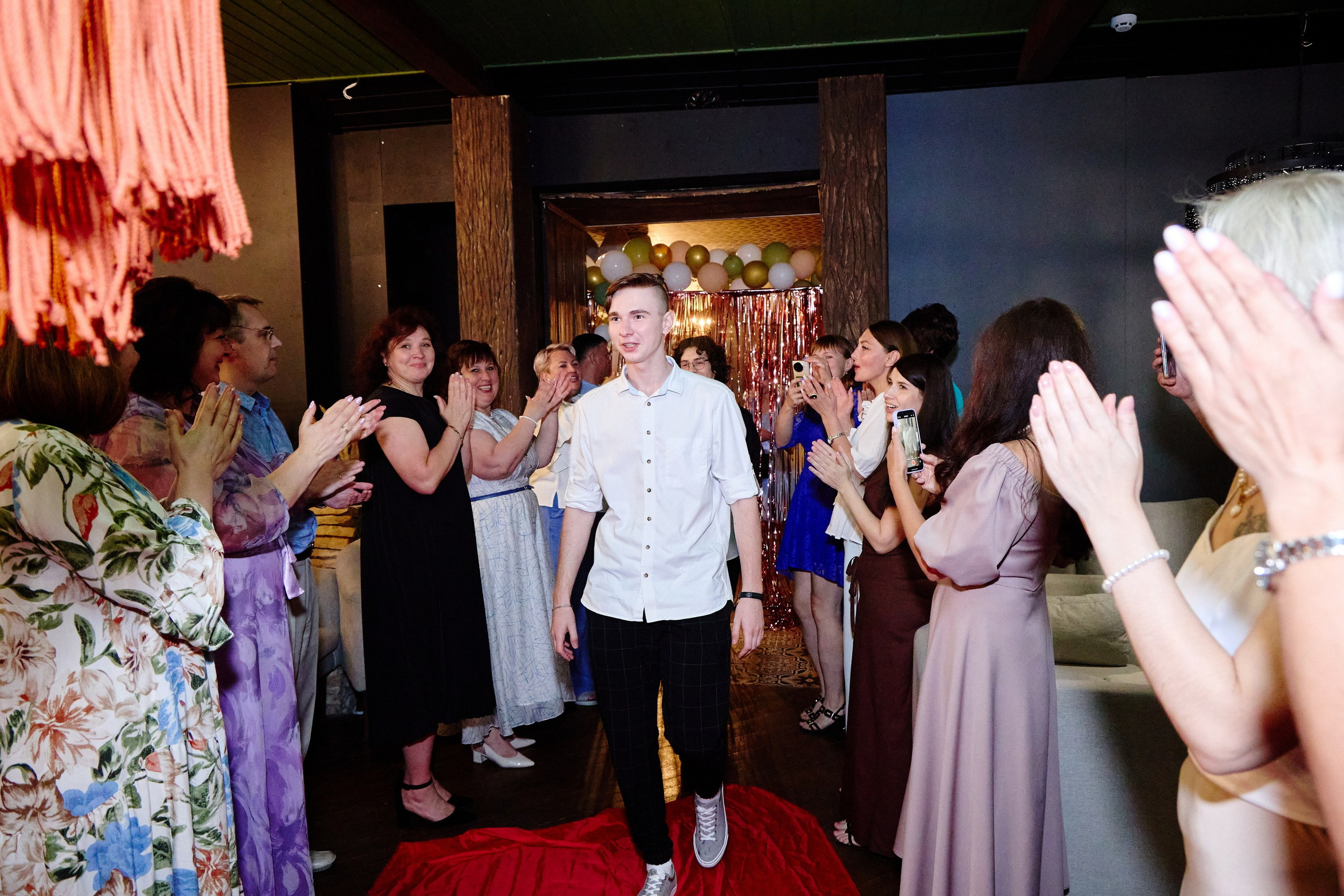 Выпускной 35 Сош. Фотограф Выпускные альбомы Таганрог Сергей Коробченко