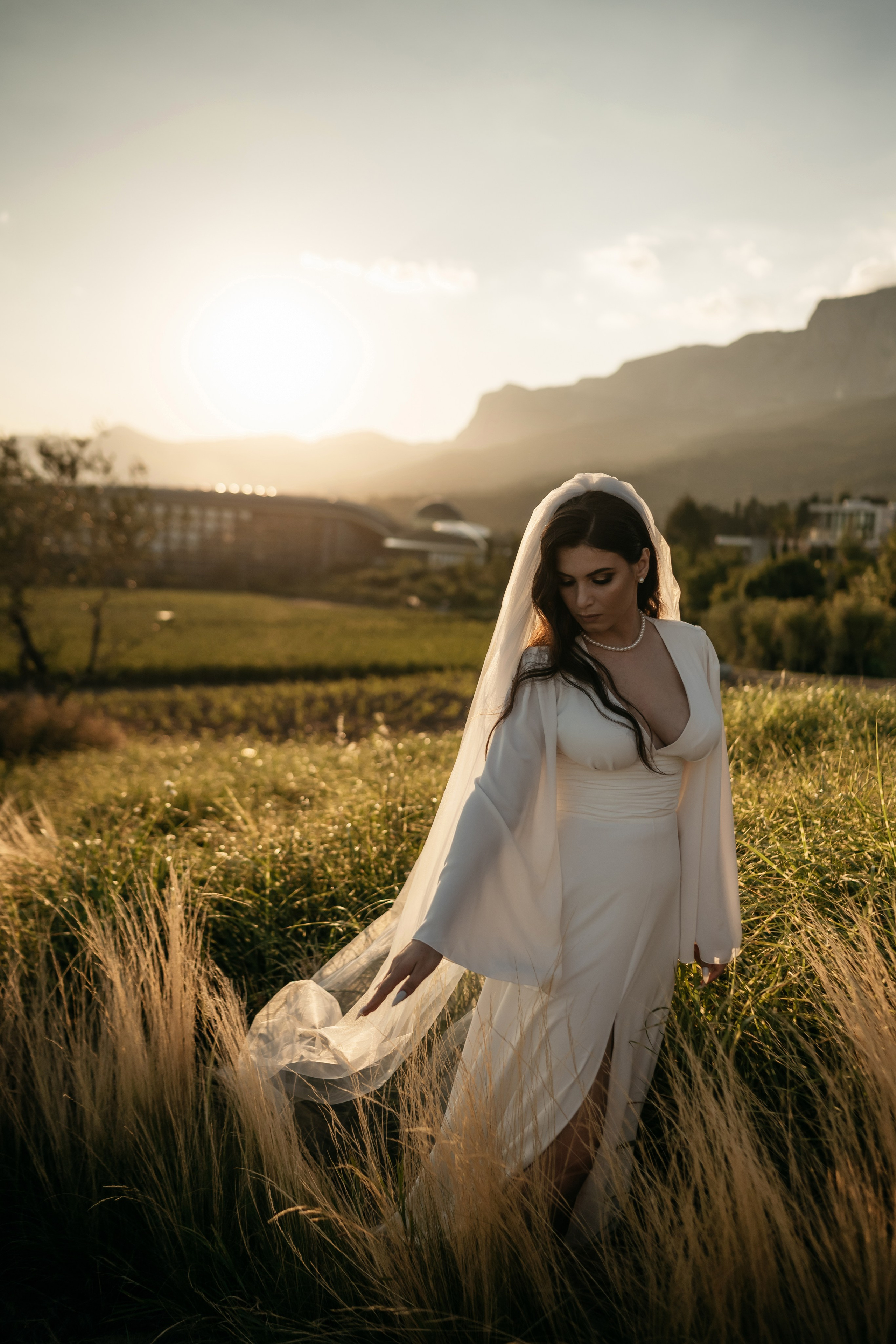 Свадьба в Винном парке в Крыму. Свадебный и семейный фотограф и видеограф, Крым, Москва, Санкт -Петербург