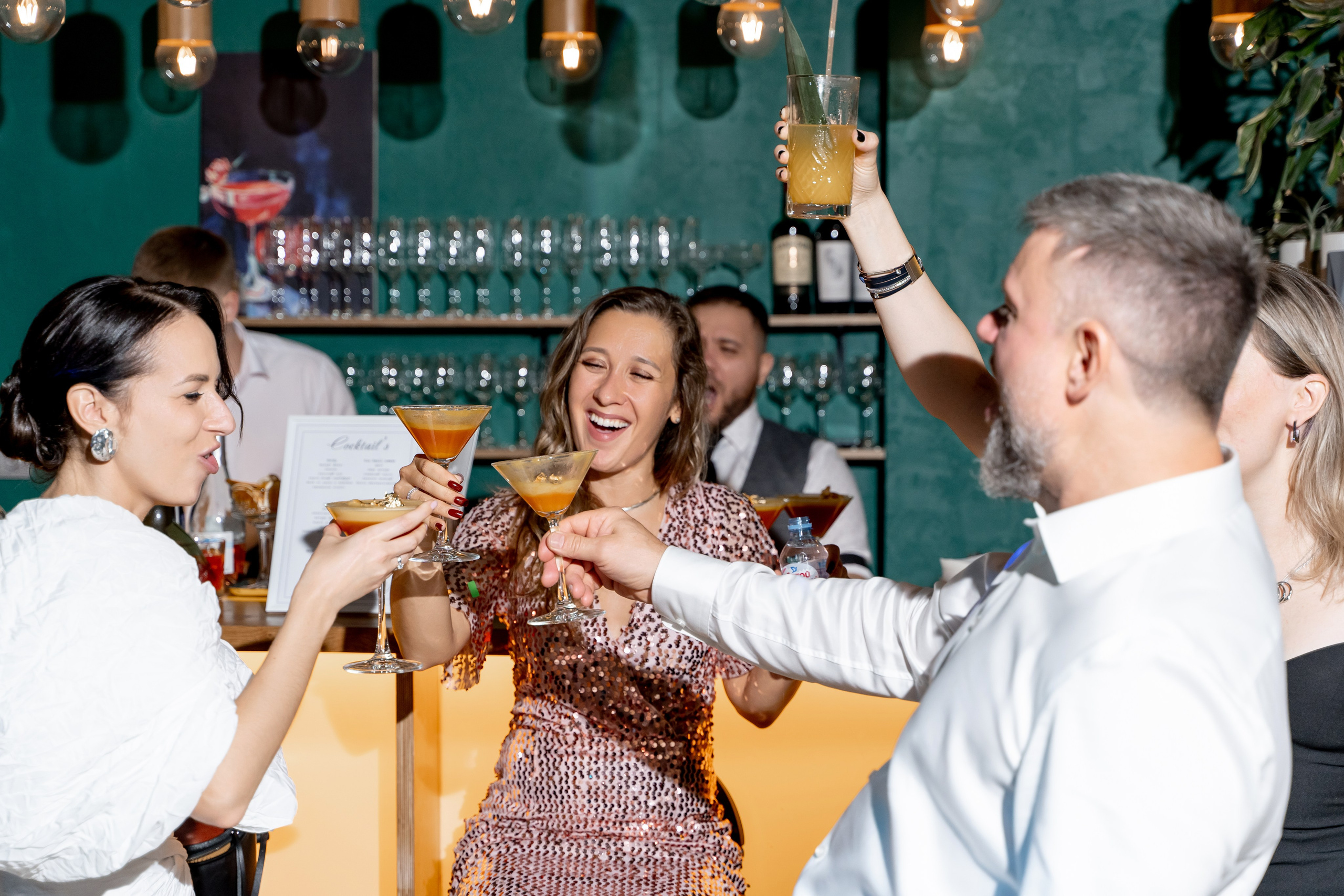 Репортаж мероприятия, репортажная съемка в Москве и Московской области, фотограф на мероприятие, фотосъемка юбилея, репортаж свадьбы, event, фотосессия на фотозоне, фотограф на юбилей, фотограф на день рождения, репортажный фотограф, съемка мероприятия, съемка на фотозоне, фотограф на корпоратив, фотограф на свадьбу, фотограф на детский праздник, фотограф на выпускной. Свадебный репортаж в лофте.