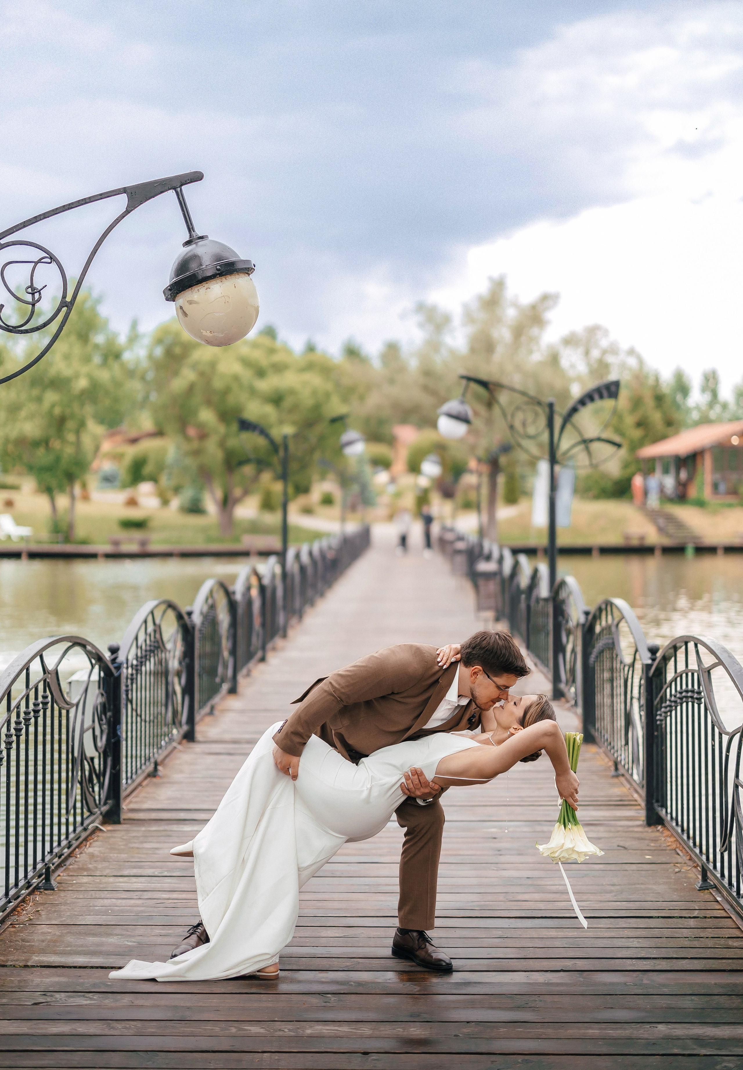 1. Александр Антонов. Профессиональный свадебный, репортажный фотограф в Москве, Подольске. Фото+Видео на любой праздник