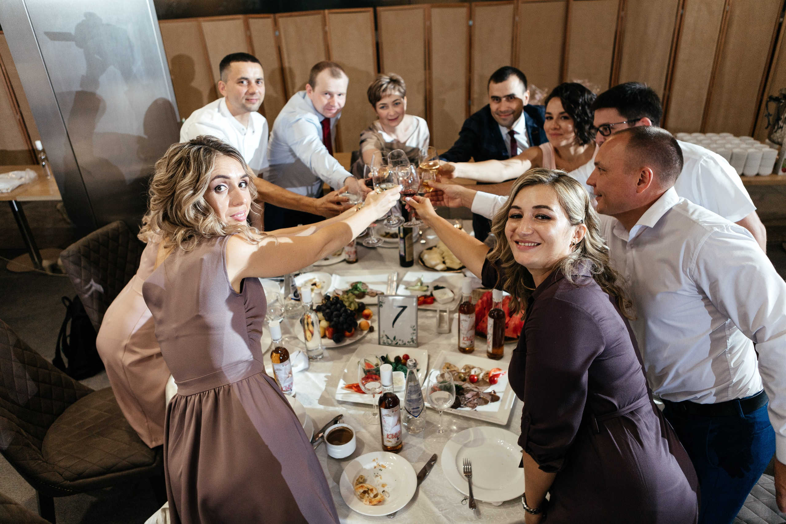 Свадебный фотограф Уфа — Руслан ГабдлисламовЖивые эмоции, красивые кадры, воспоминания на всю жизнь.Работаю по всей Республике Башкортоста. Свадебный фотограф Уфа Руслан Габдлисламов