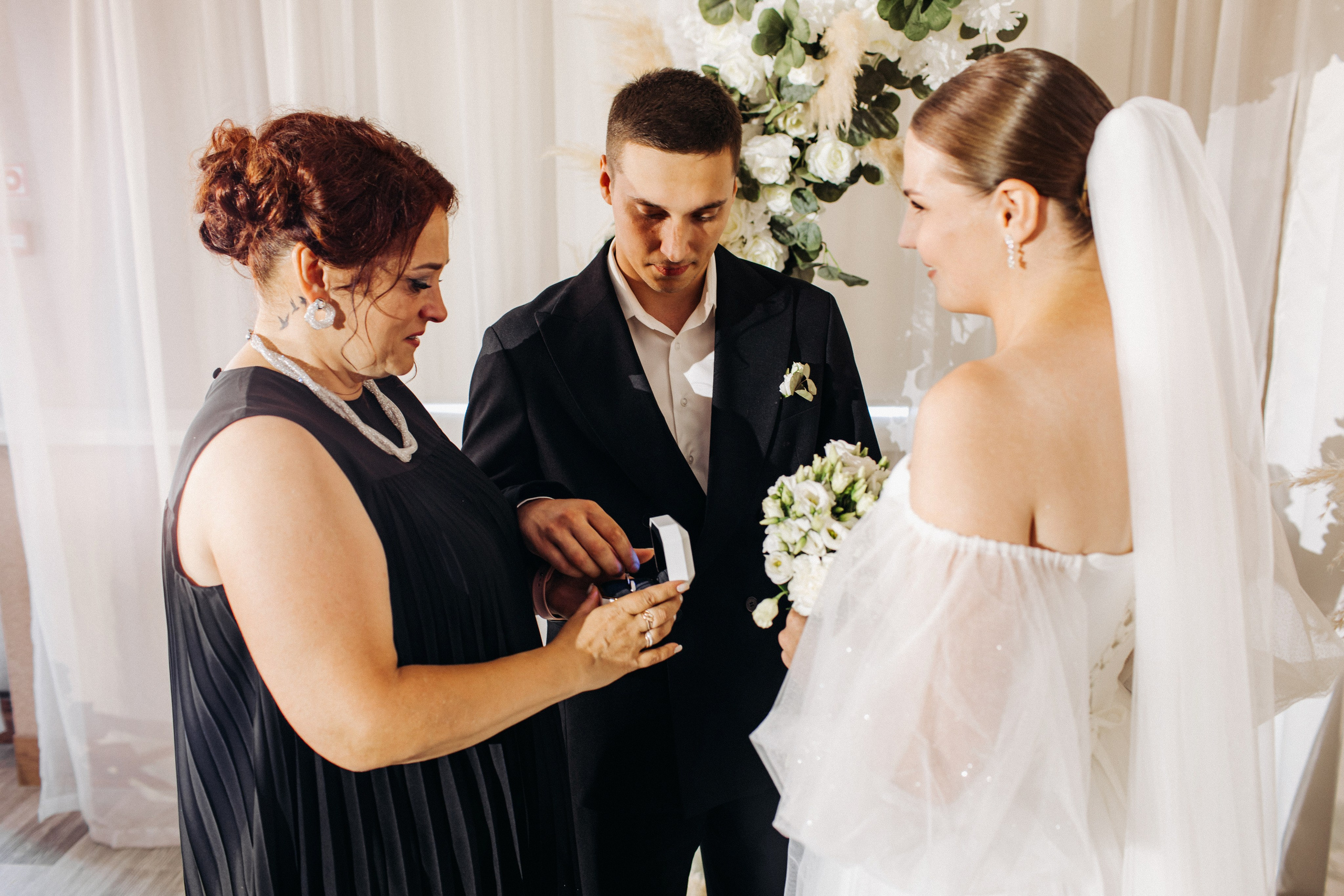 Vlad & Nadya (Saint-Petersburg, Russia). Destination wedding photographer Peter Letu