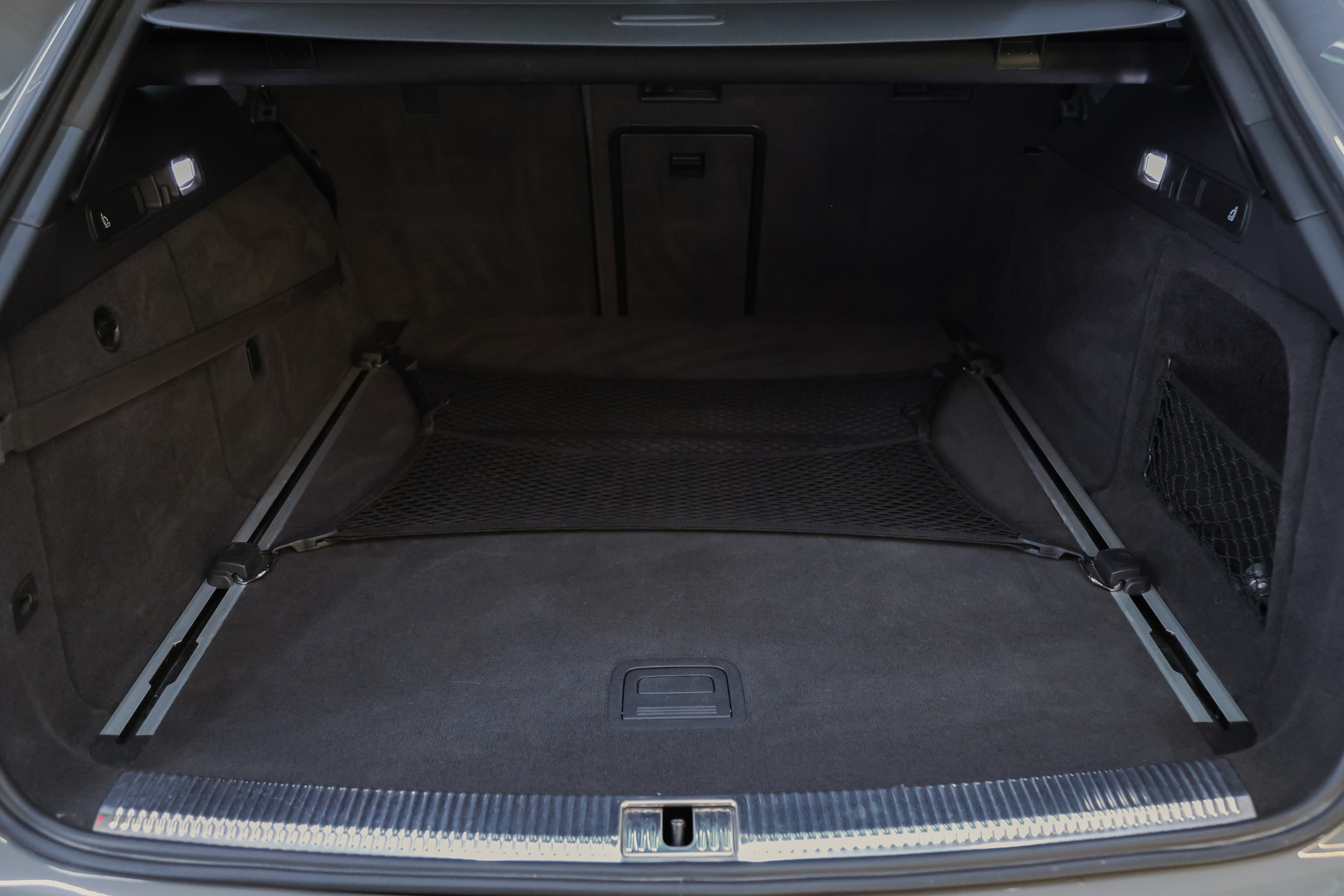 2017 AUDI RS6. Mixturecaptures