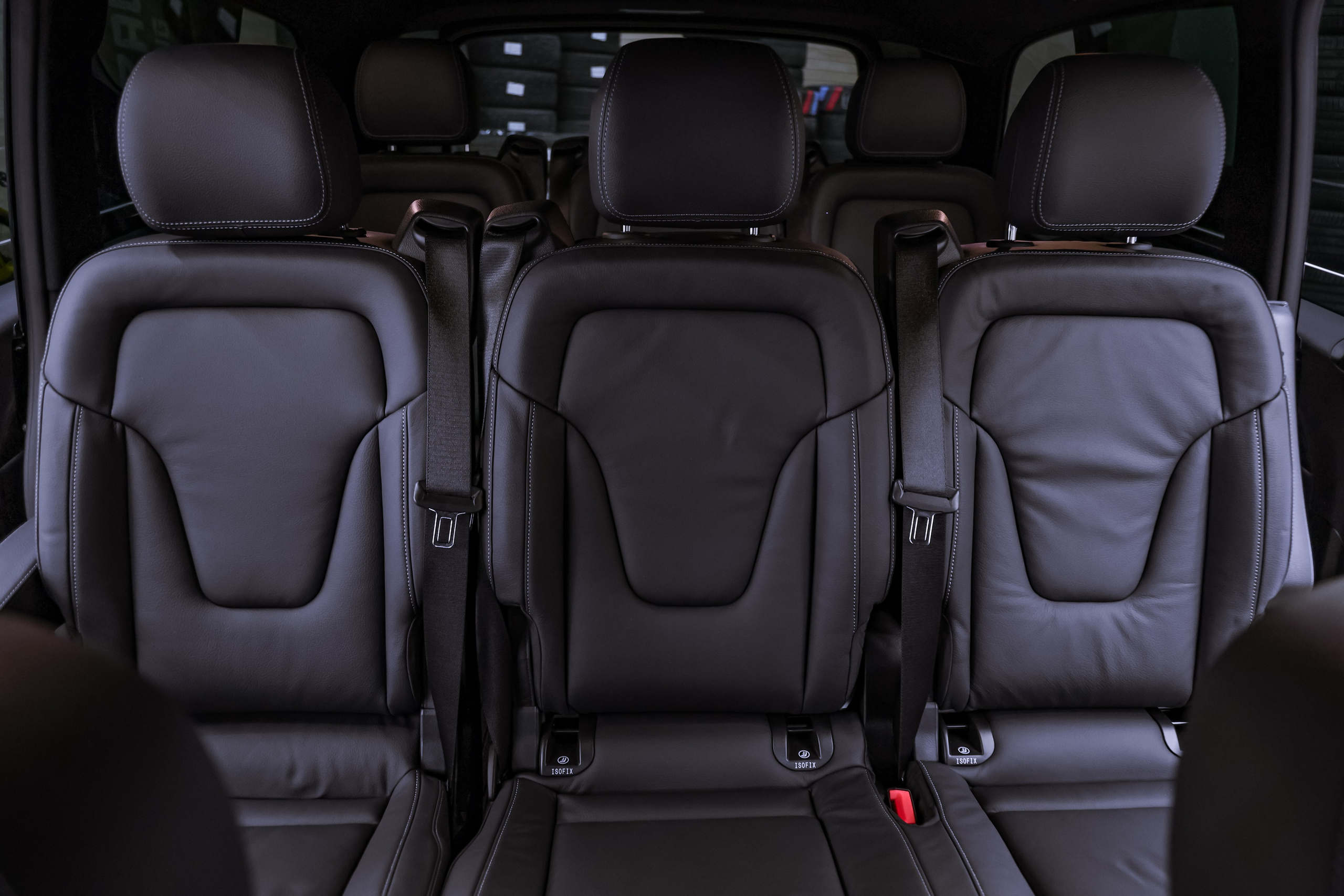 2024 MERCEDES BENZ V 300 d 4MATIC. Mixturecaptures