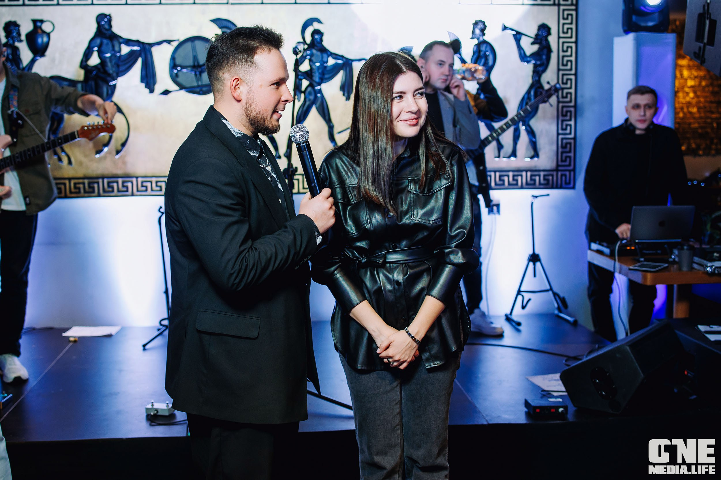 Клубный концерт в El Greco: Братья Грим. One Media Life: фоторепортажи, фотоотчеты с мероприятий и заведений