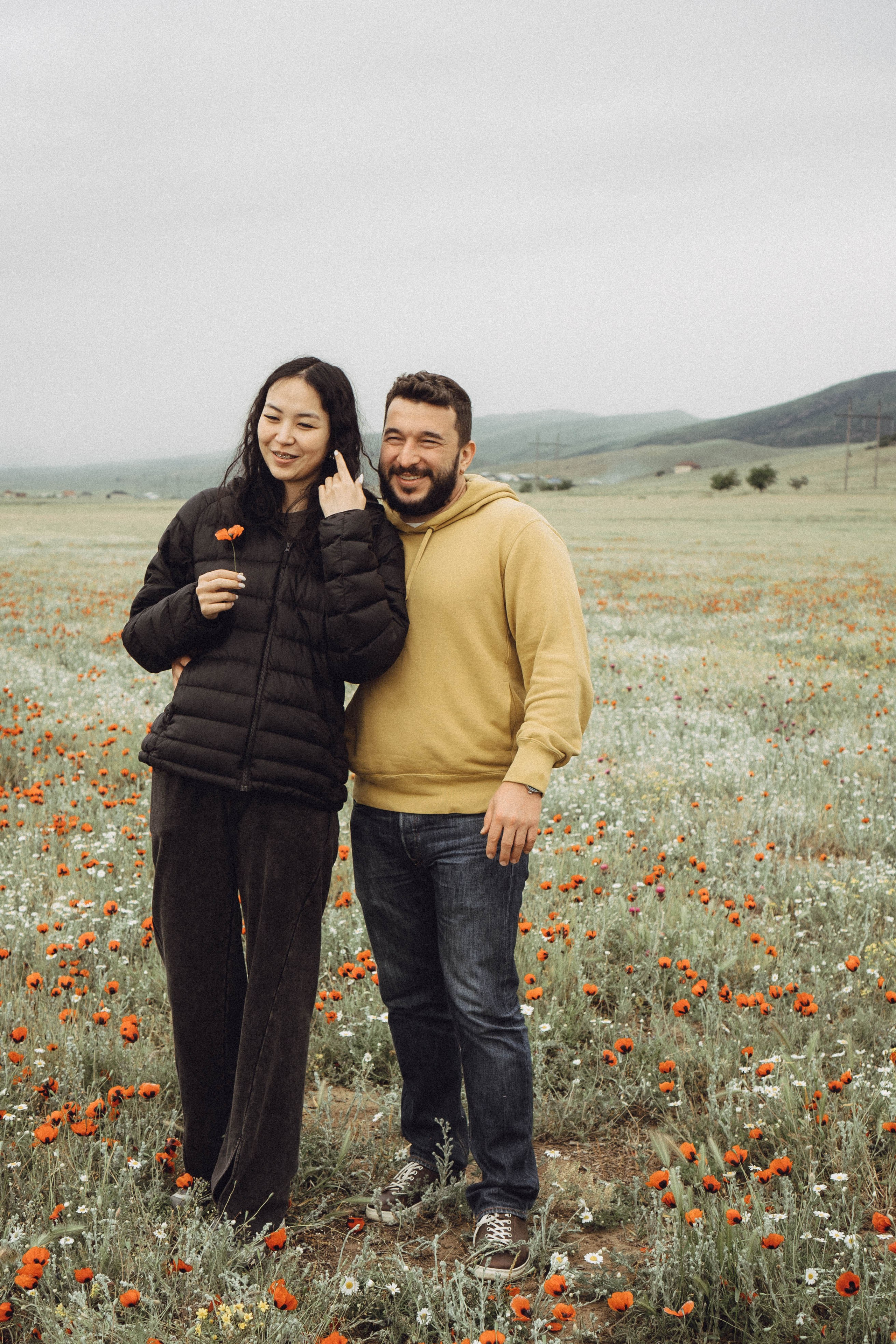 Любовь в маковом поле. Профессиональный фотограф, Санкт-Петербург — Виктория Богомолова