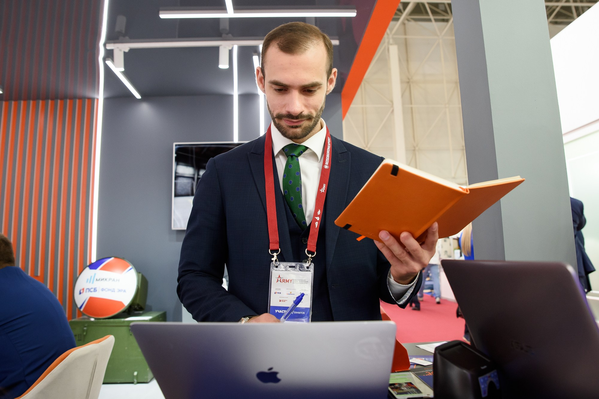 ПСБ на Форуме Армия. Репортажный и свадебный фотограф в Москве