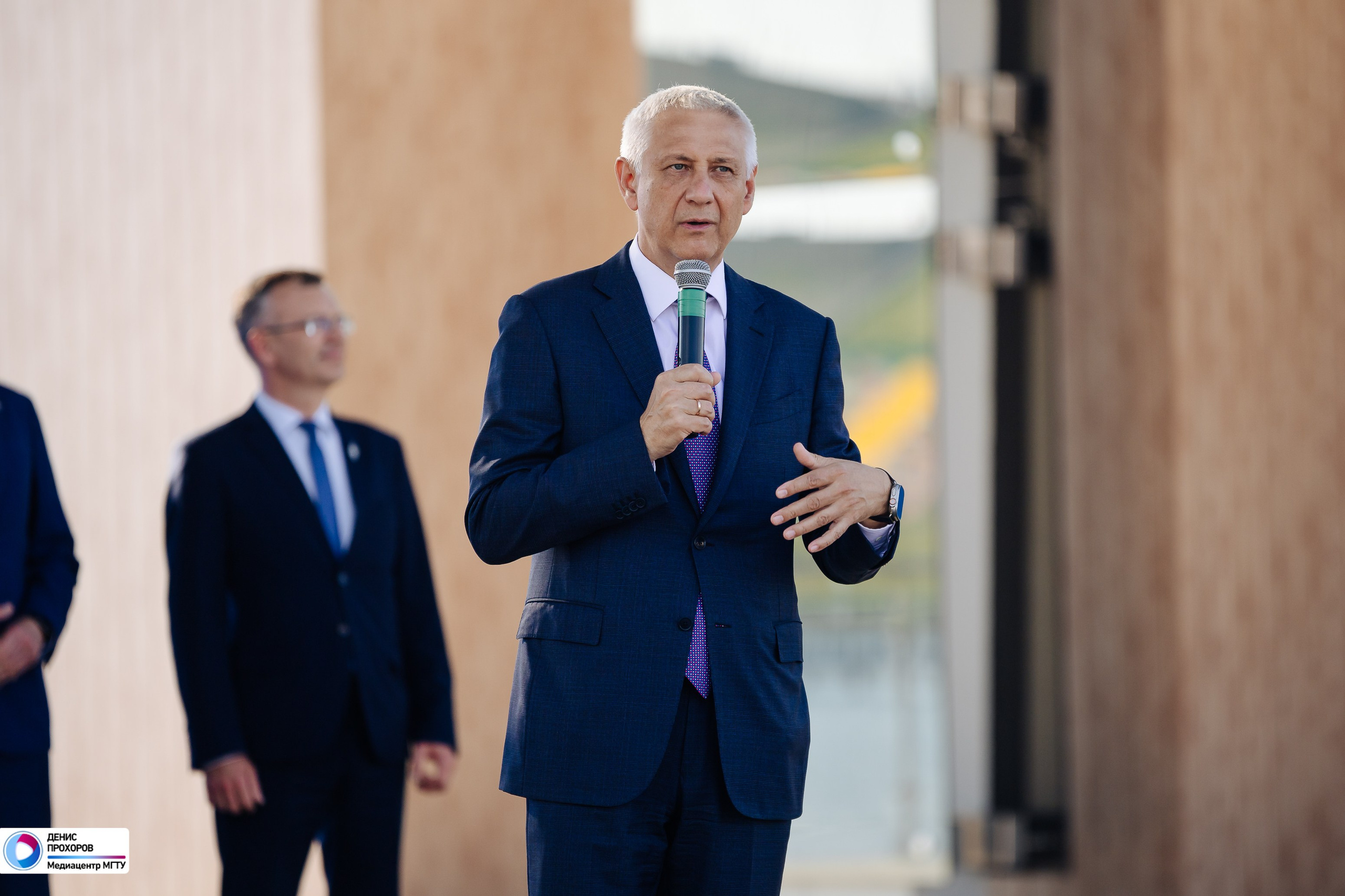 Выпускной МГТУ им. Г. И. Носова — 2024 // 17.07.2024. Денис Прохоров Фотограф в г. Магнитогорск