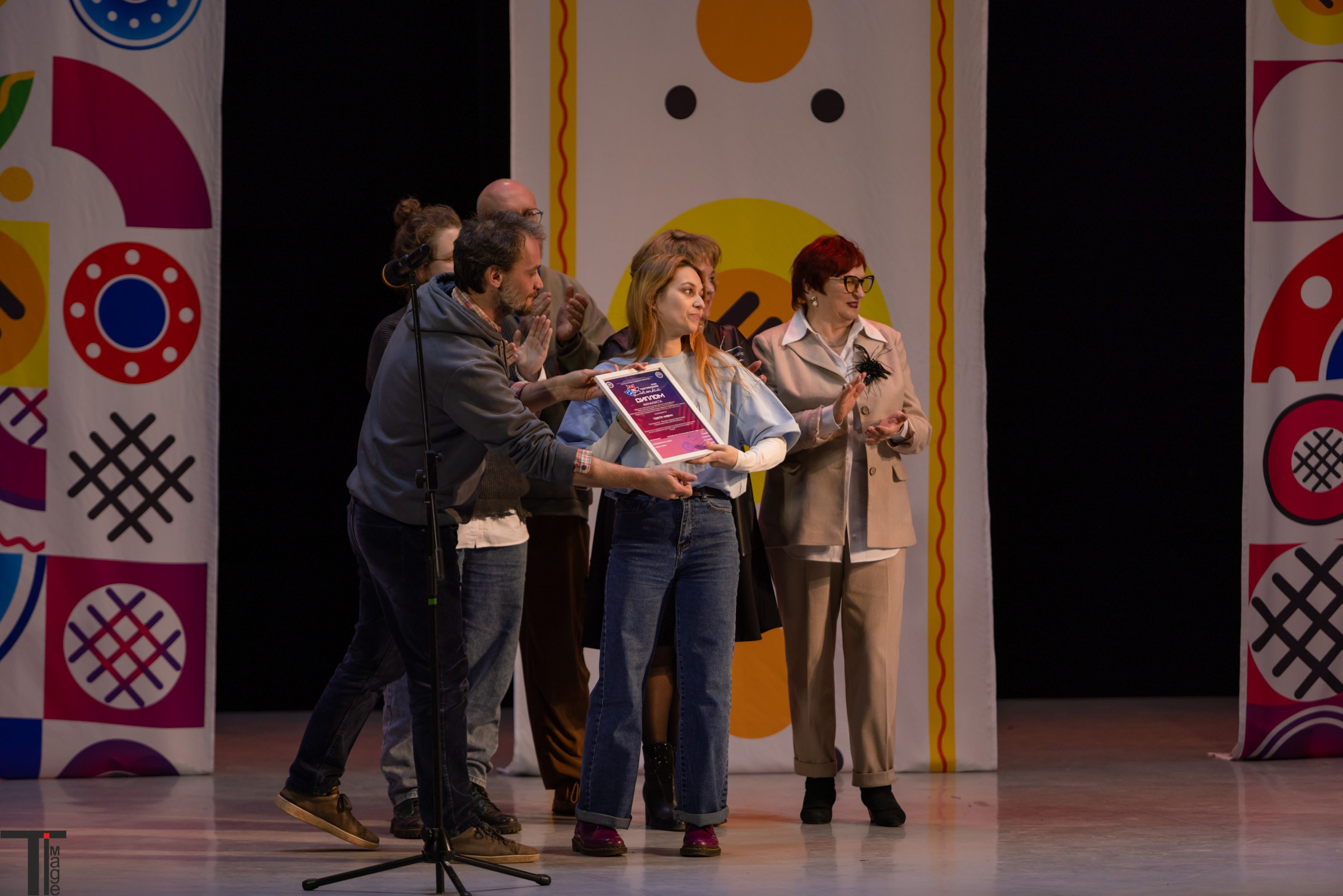 Театральная Вятка 2025. Имидж Технологии — репортажная фотография в Кирове Кировской области. Производство сувенирных магнитов, заливных этикеток и значков