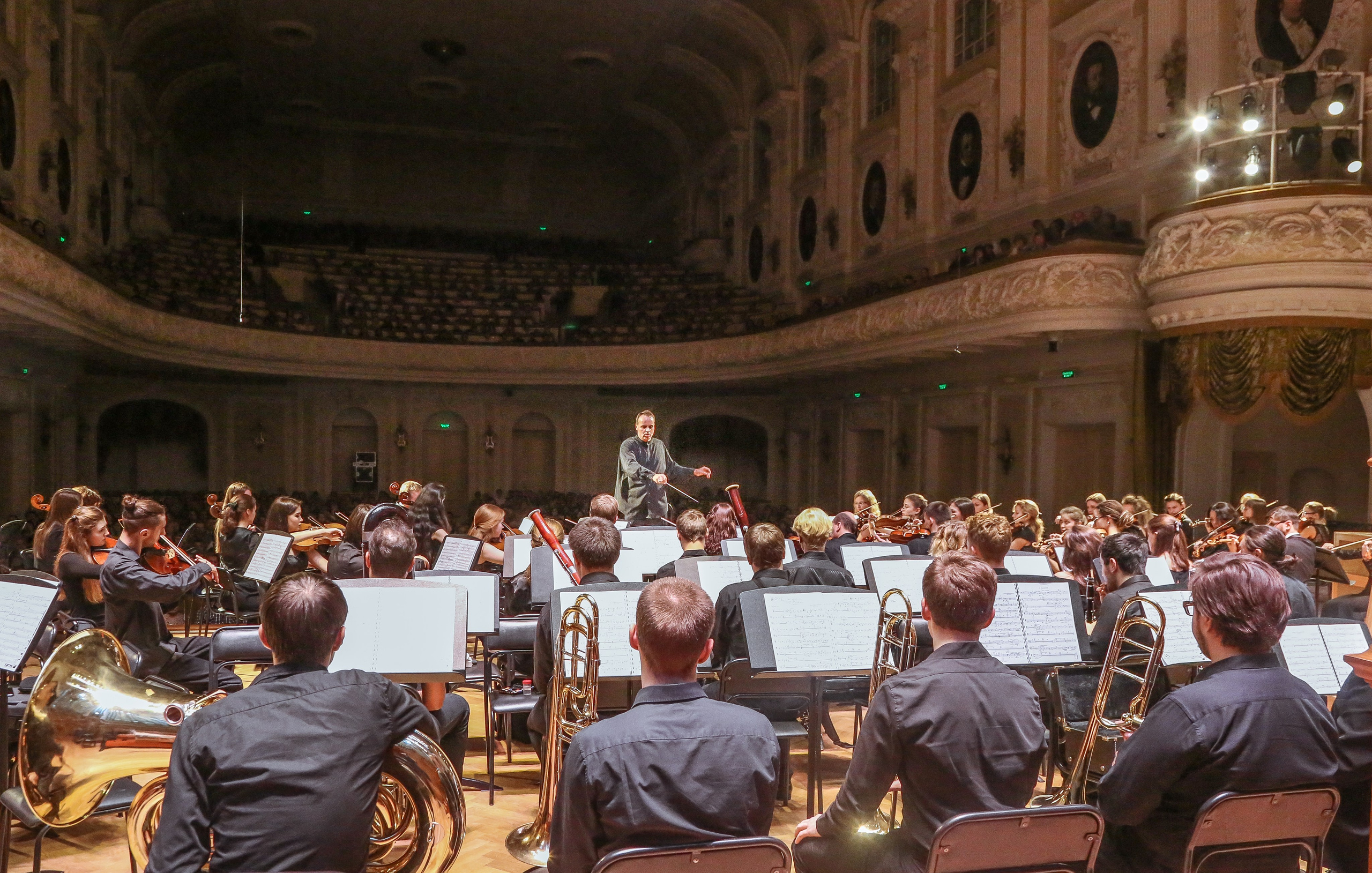 Рахманинов vs. Rachmaninoff. Симфонический диптих. Дарья Письменюк / Darya Leitstern — фотограф, музыкант, журналист, путешественник
