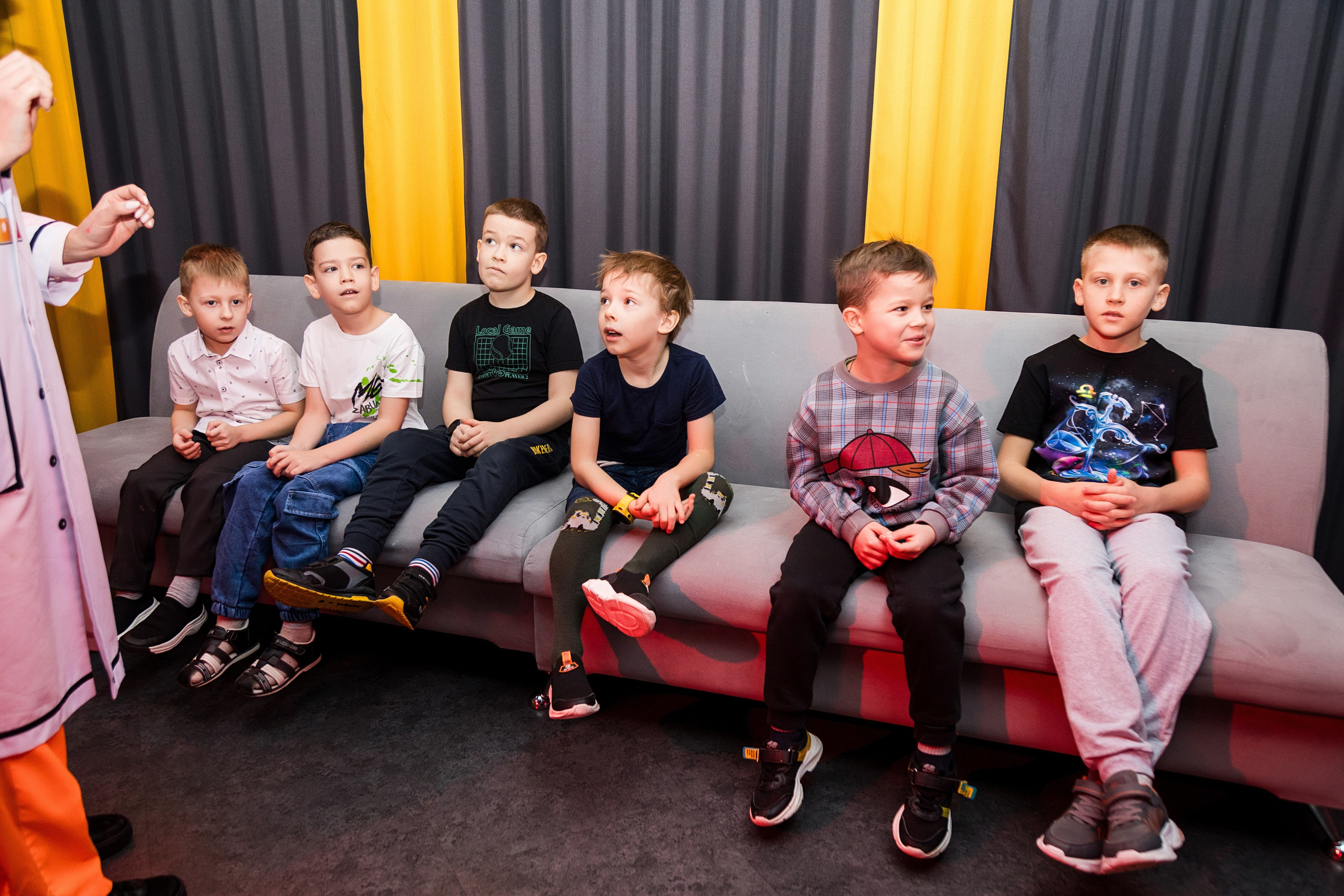 Мише 7 лет. Детский фотограф видеограф в Хабаровске Михаил Орлов