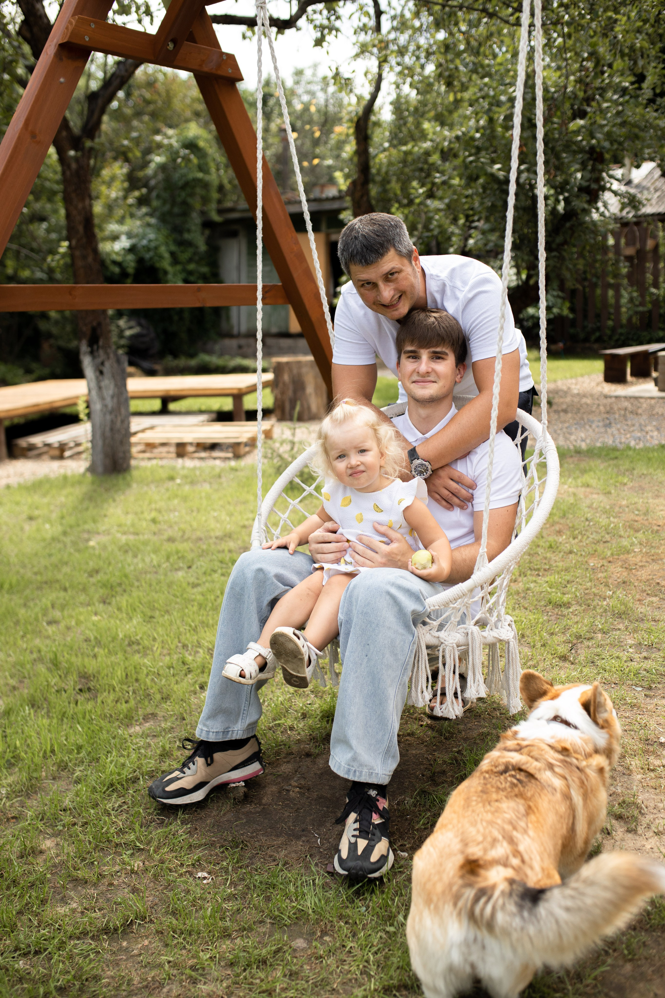 Семейная фотосессия на даче в Купавне. Фотограф в Железнодорожном и Балашихе