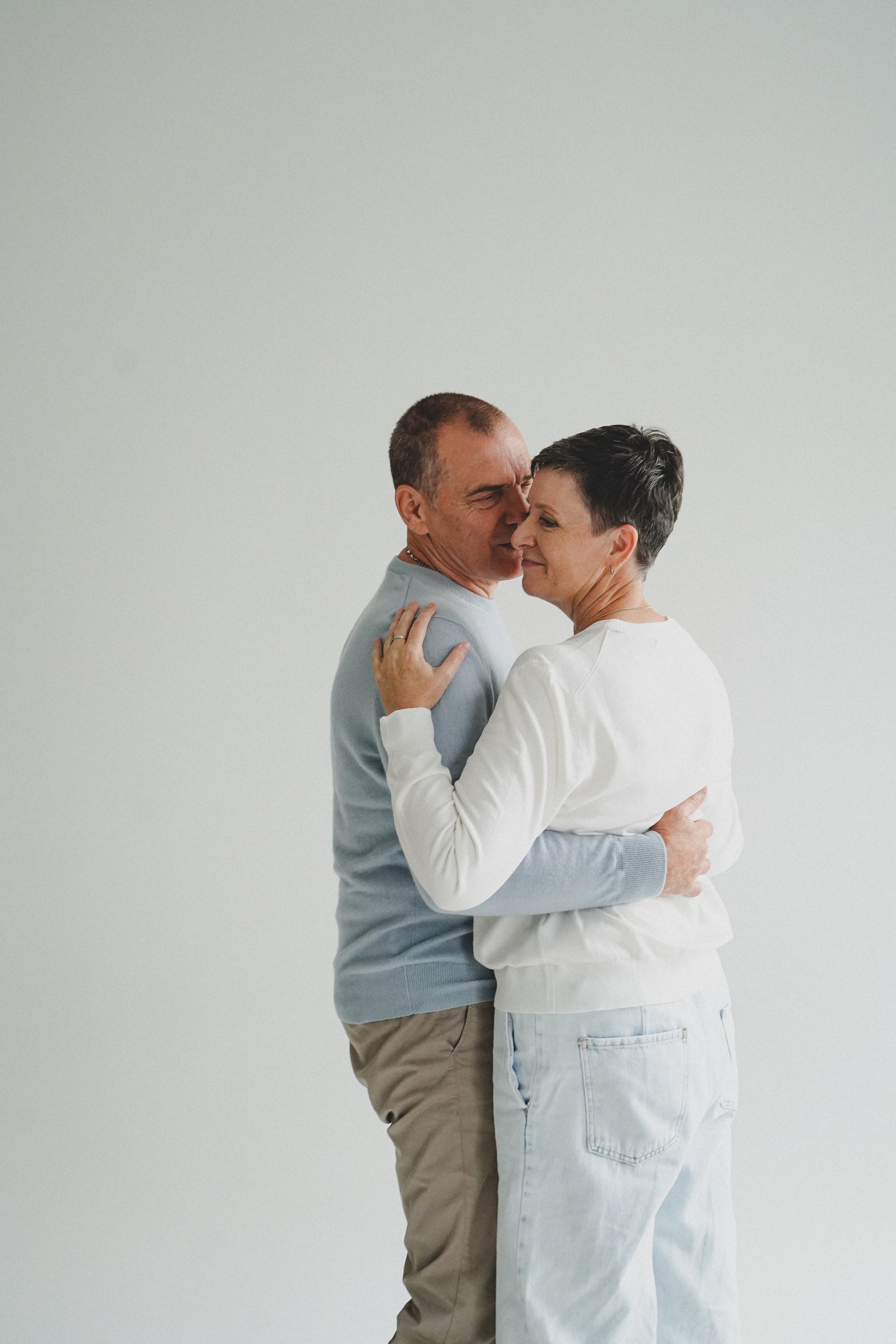 Семейная фотосессия в студии. Семейный и женский фотограф в Краснодаре Анастасия Приймак