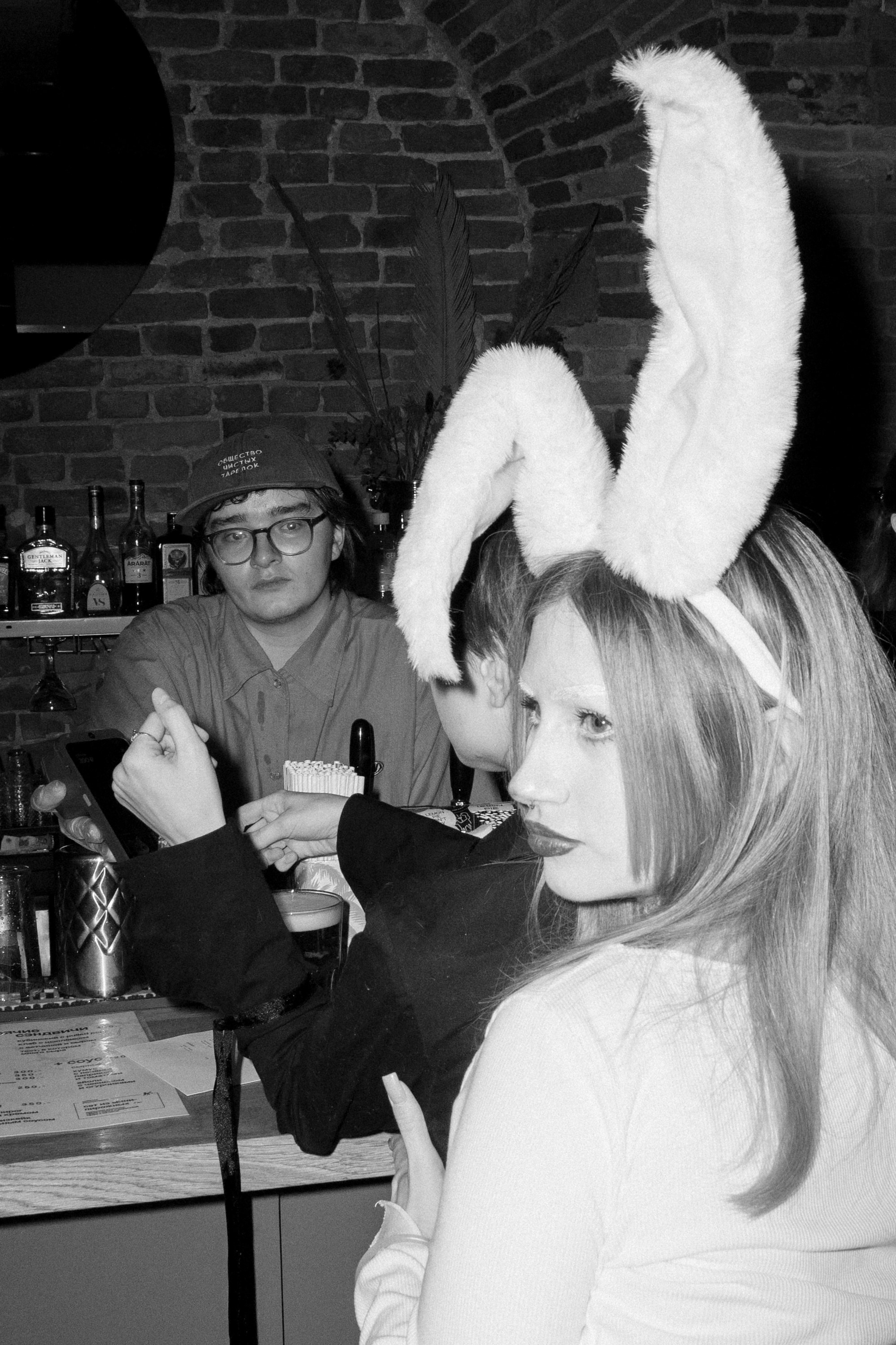 Halloween в баре «Mishka». Портретный фотограф Алина Хаунина