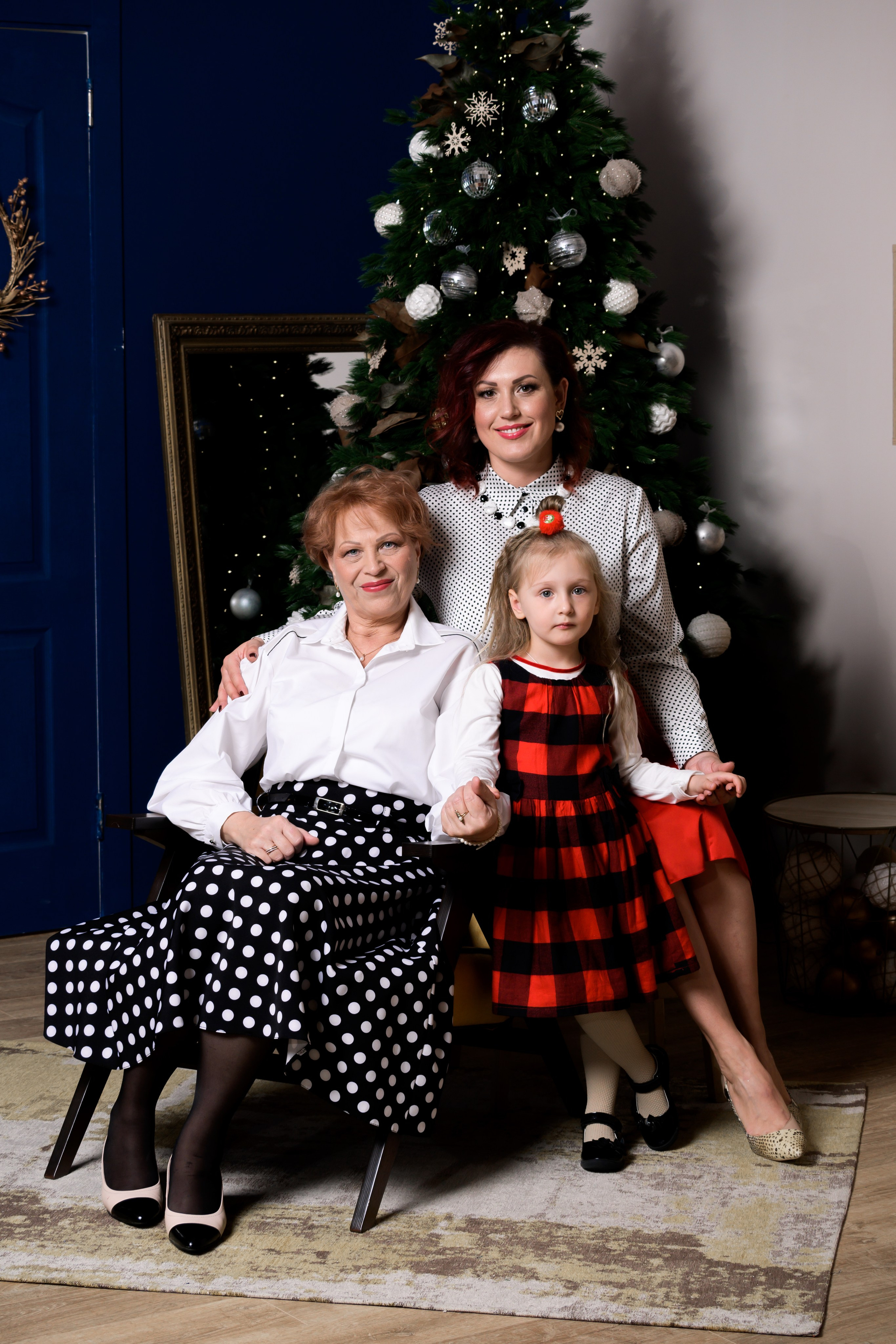 Olya and the family. Fotograf Dmitrii Donets