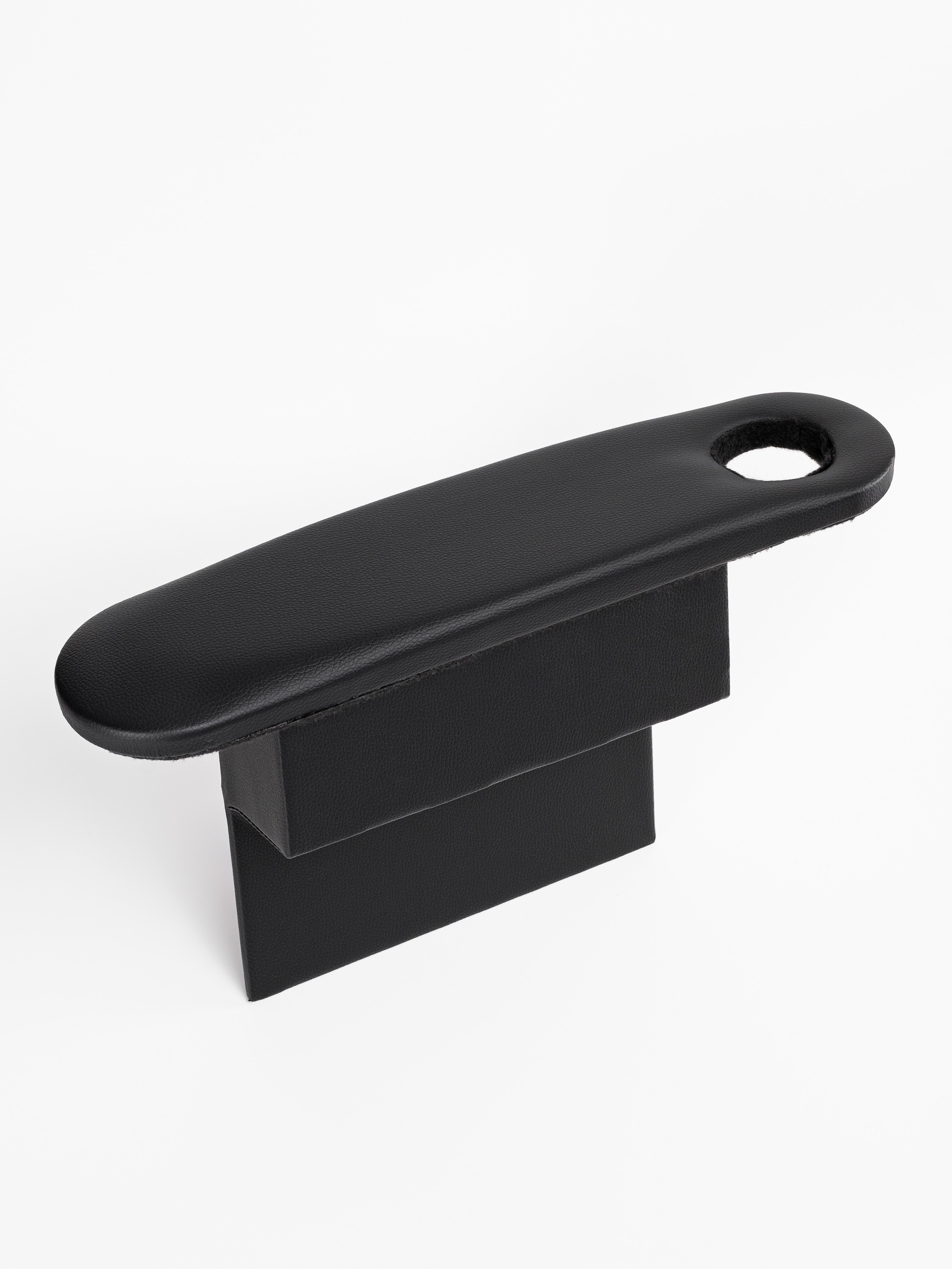 Автоподлокотники на дверь газели. Предметный фотограф, фото для маркетплейсов Пятигорск, КМВ