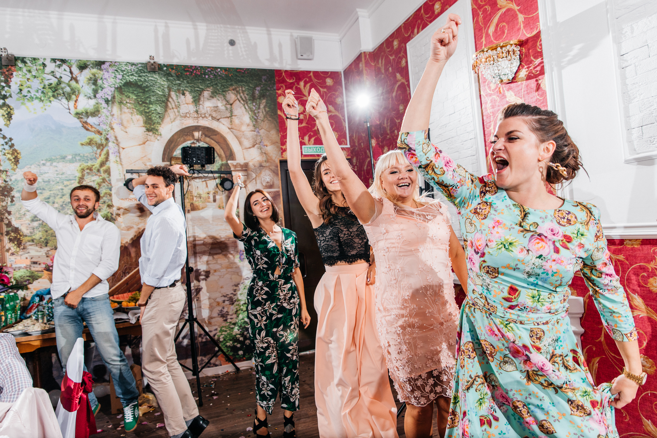 Свадебная фотосессия  Ирины и Геннадия Полоцк Новополоцк Витебск Минск. Свадебный фотограф Елена Ловцевич