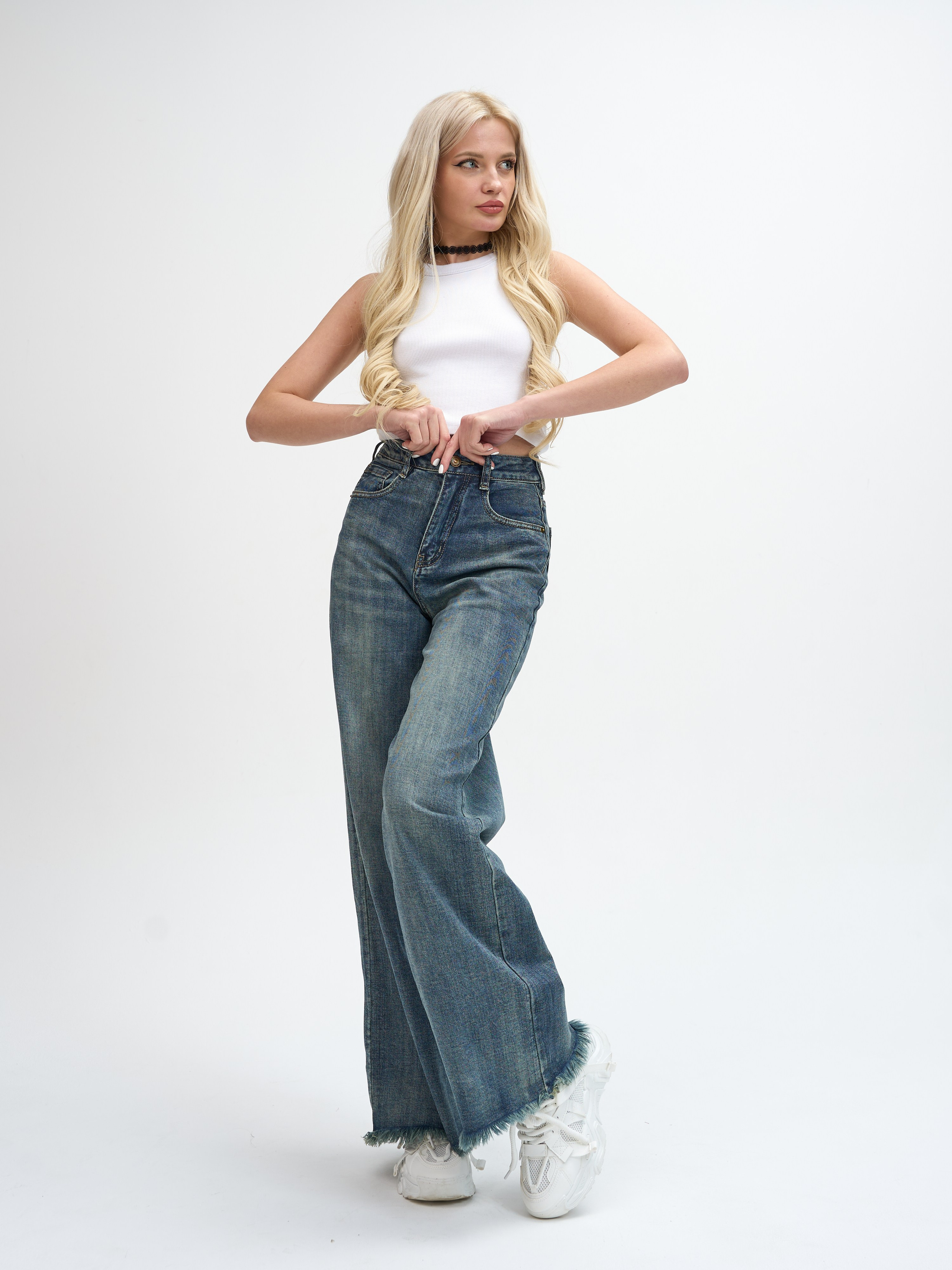 Фотомодель для маркетплейсов Полина. Фотосъёмка для марктеплейсов Studio 11.11