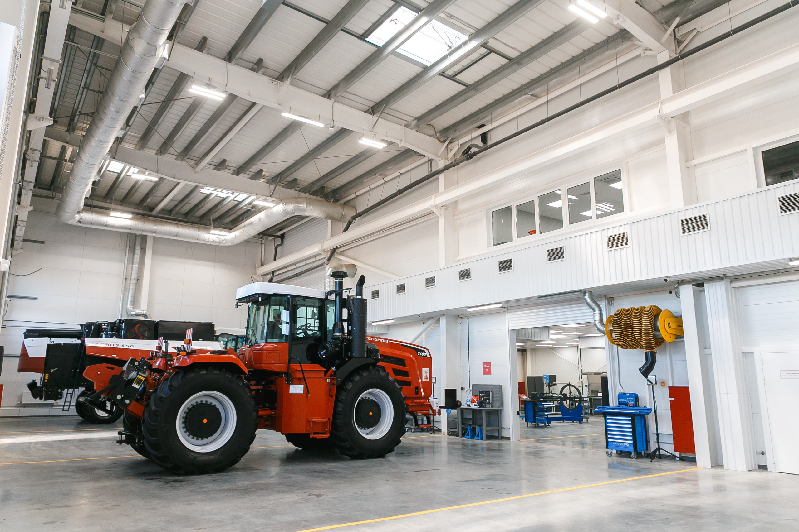 Открытие дилерского центра Ростсельмаш. Событийный фотограф Максим Бескоровайновнов