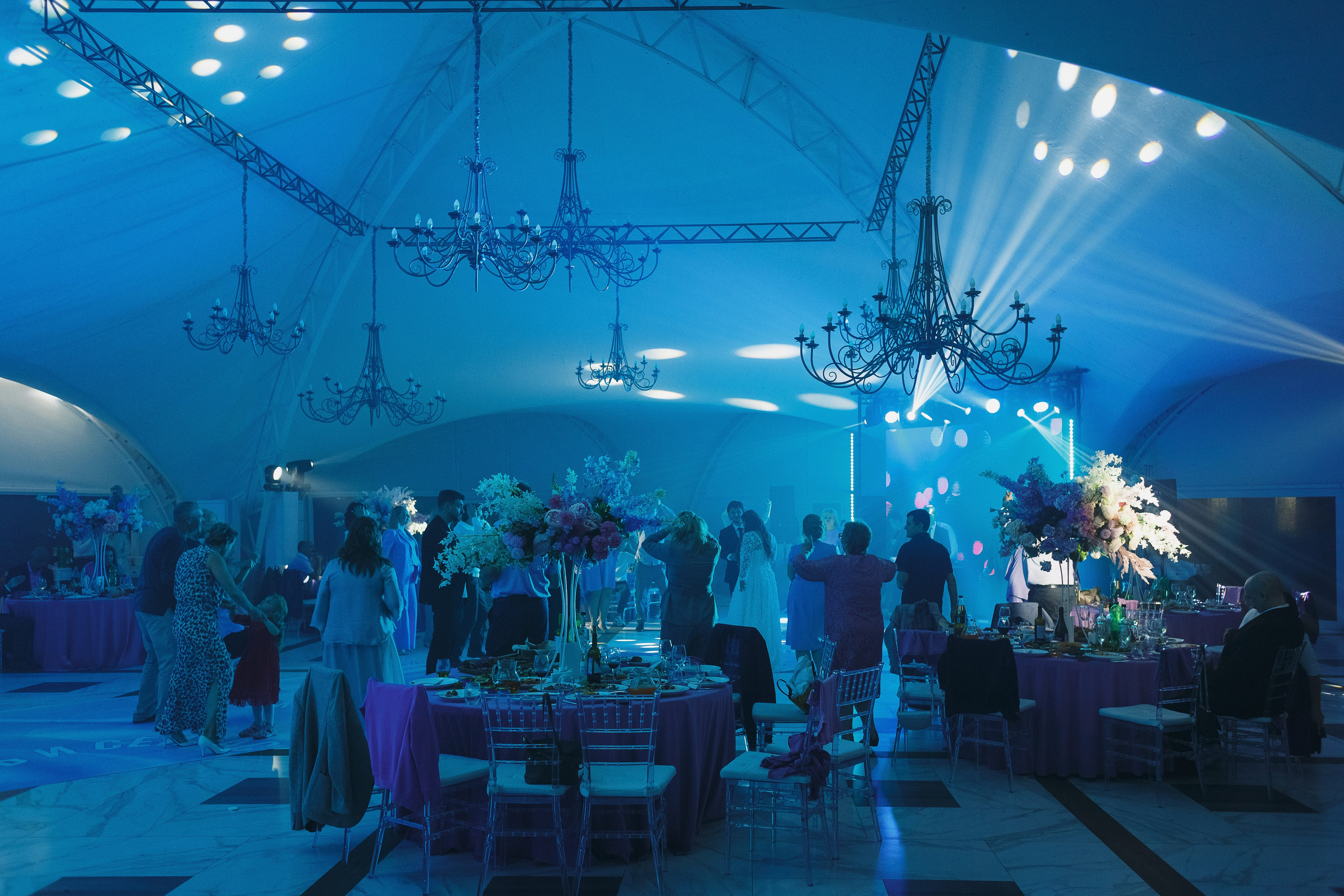 Романтические свадебные моменты Кирилла и Юли в Голден Хорс Таганрог. Свадебный и семейный фотограф в Таганроге Бакарюк Антон