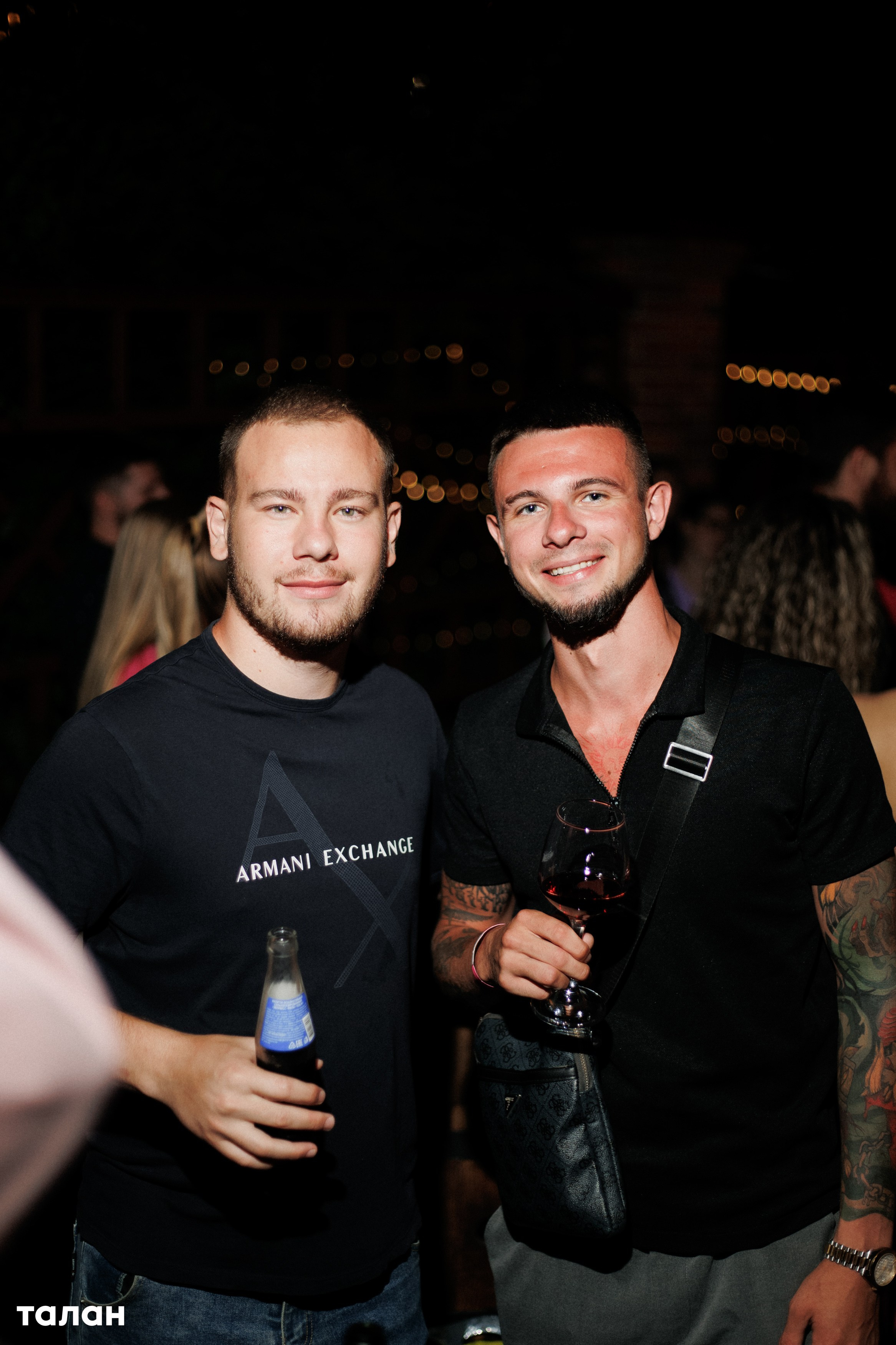 ВИНОТЕКА [бар+магаз] — BIRTHDAY PARTY. СВОИ. ФОТООТЧЕТЫ-СОБЫТИЯ-МЕСТА