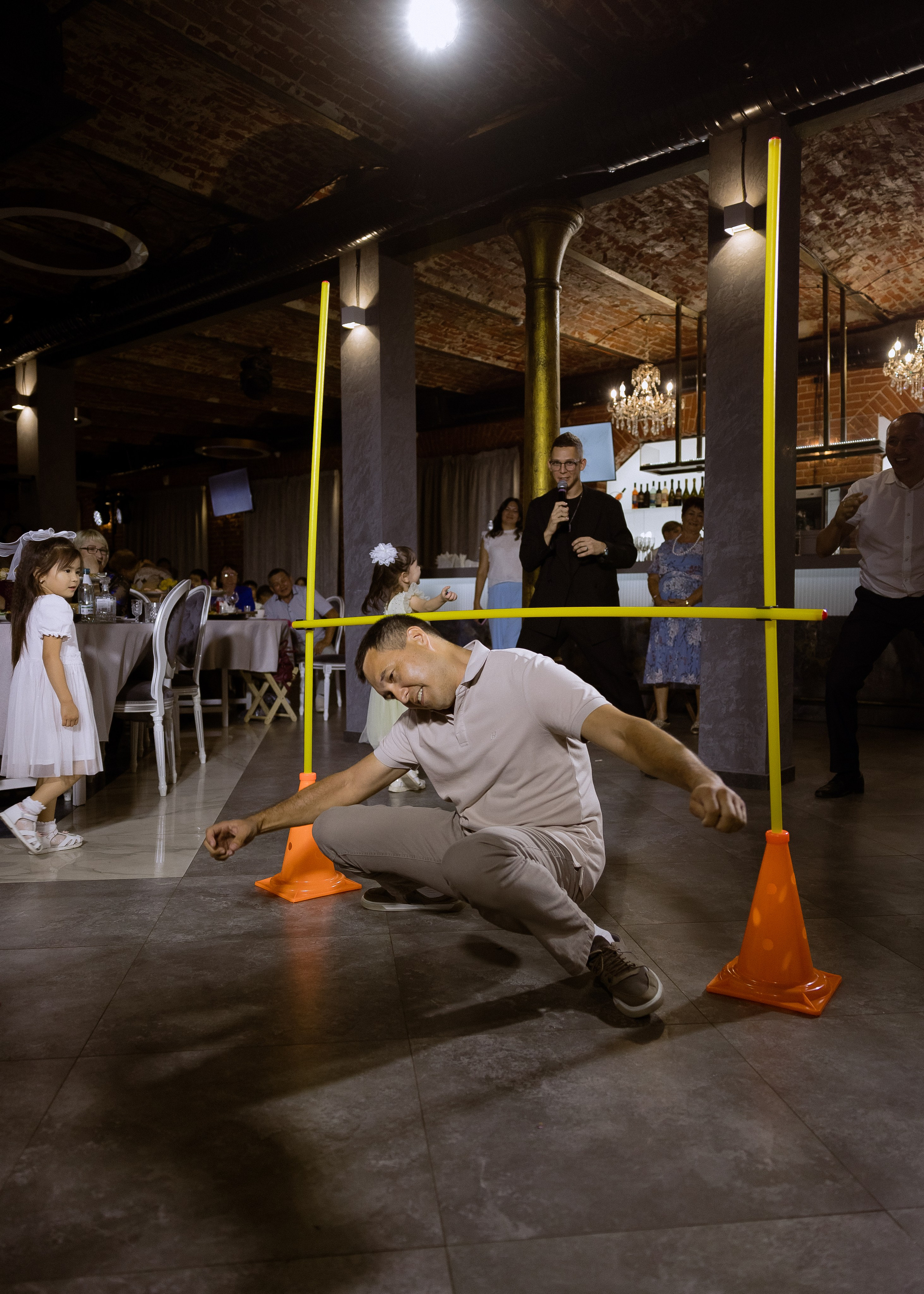 Дмитрий и Алита. Фотограф Эмиль Исякаев