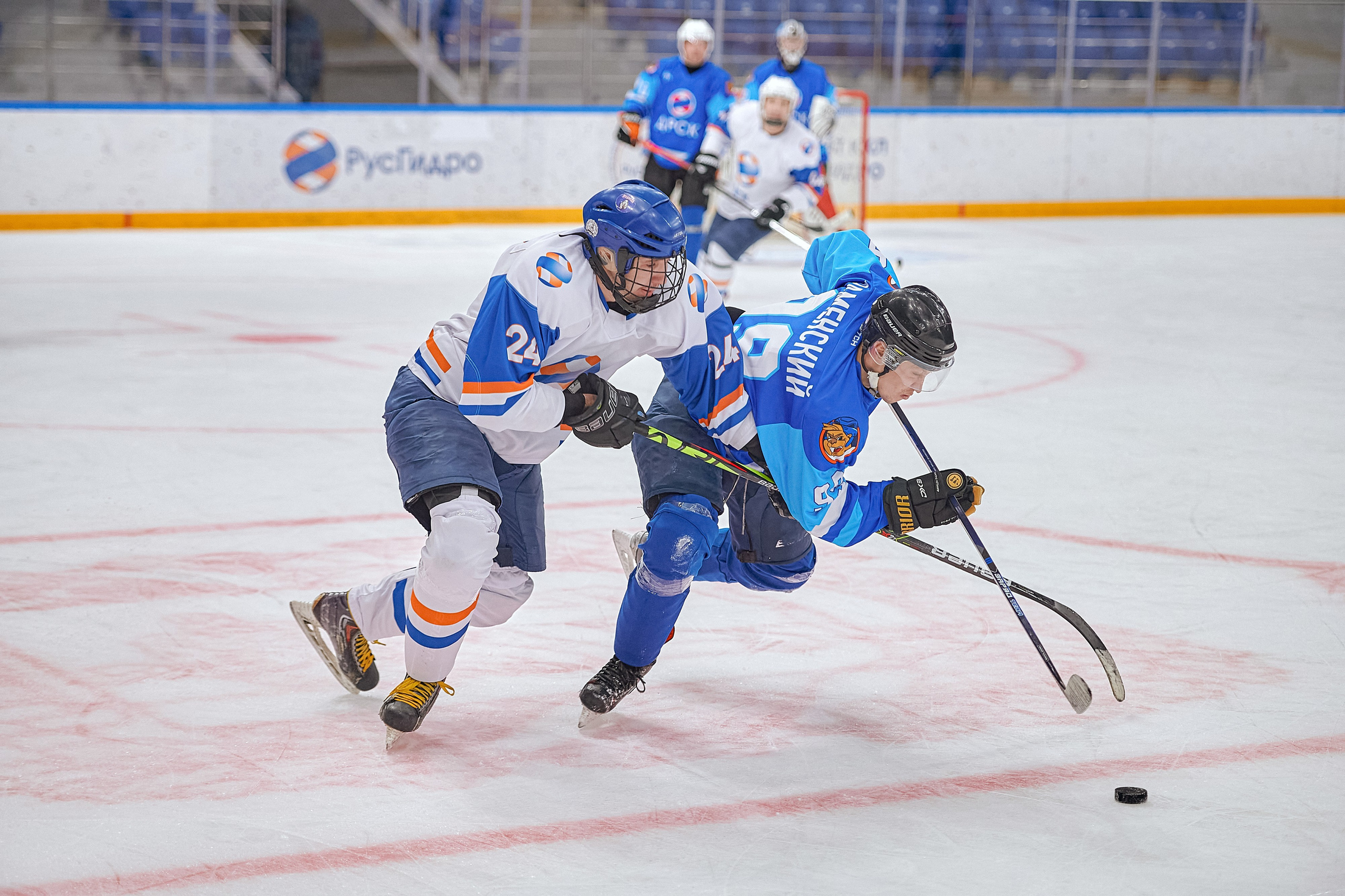 Портфолио репортажной фотосъёмки: Кристалл арена — Хоккей — РусГидро. Фотограф Яковлев Роман — Красноярск