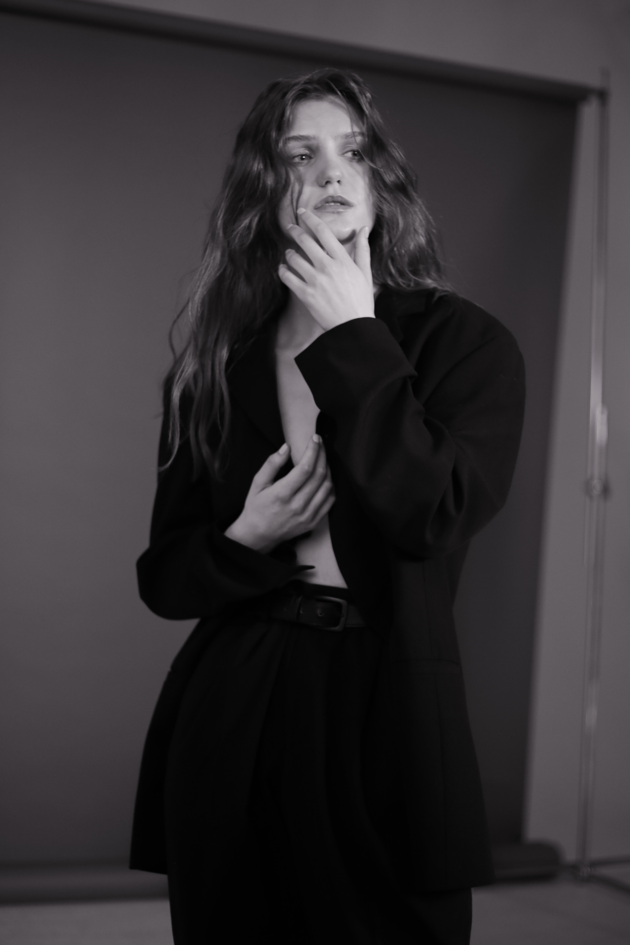 Монохром. Фотограф в Воронеже. Портреты, контент, семейные сьемки