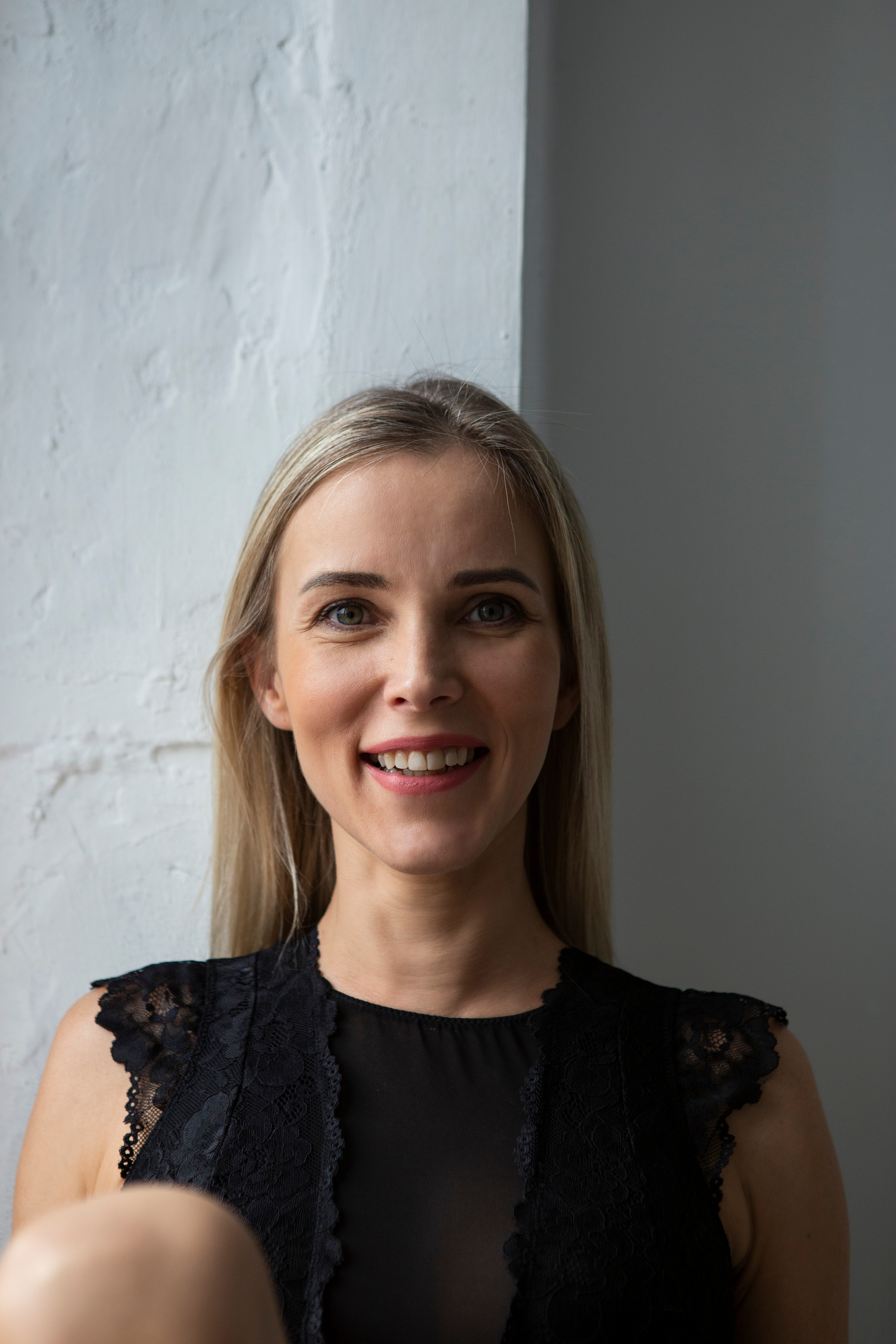 Кэт. Фотограф в Воронеже. Портреты, контент, семейные сьемки