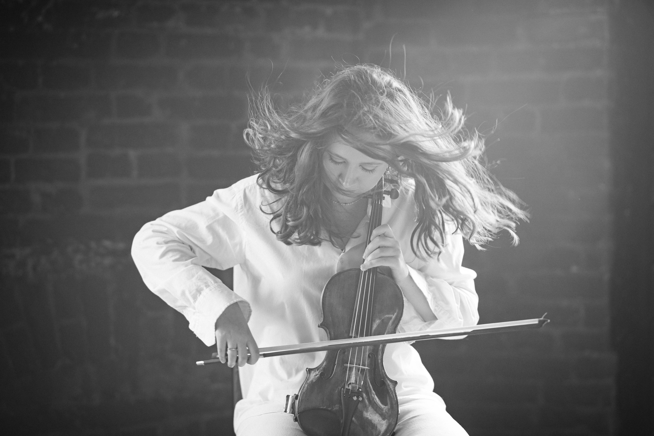 Женское. ЧБ Фотограф Ольга Лесли