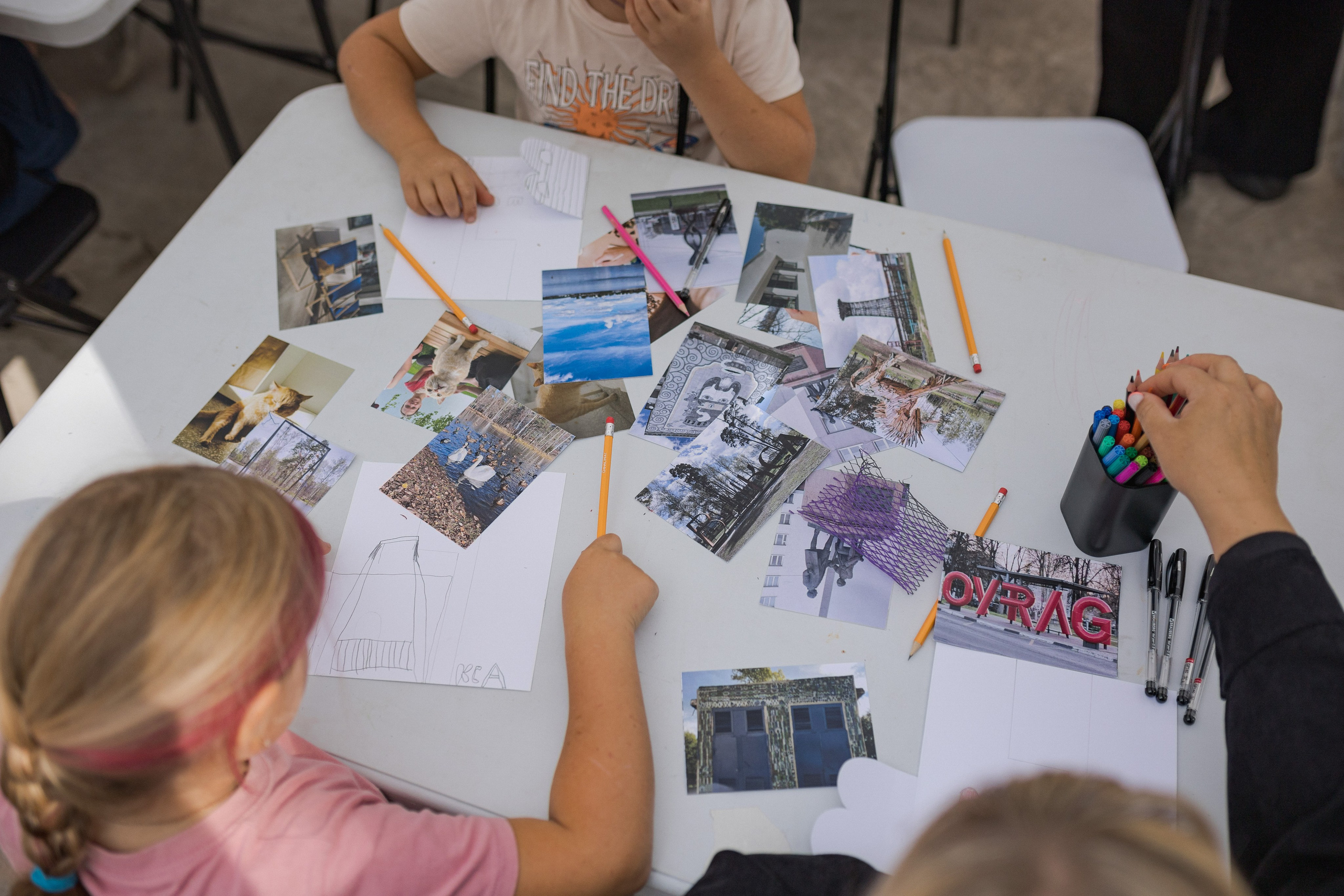 Книжный фестиваль «Смены» в Выксе 2024. Фотограф городских и семейных событий Артем Карпухин