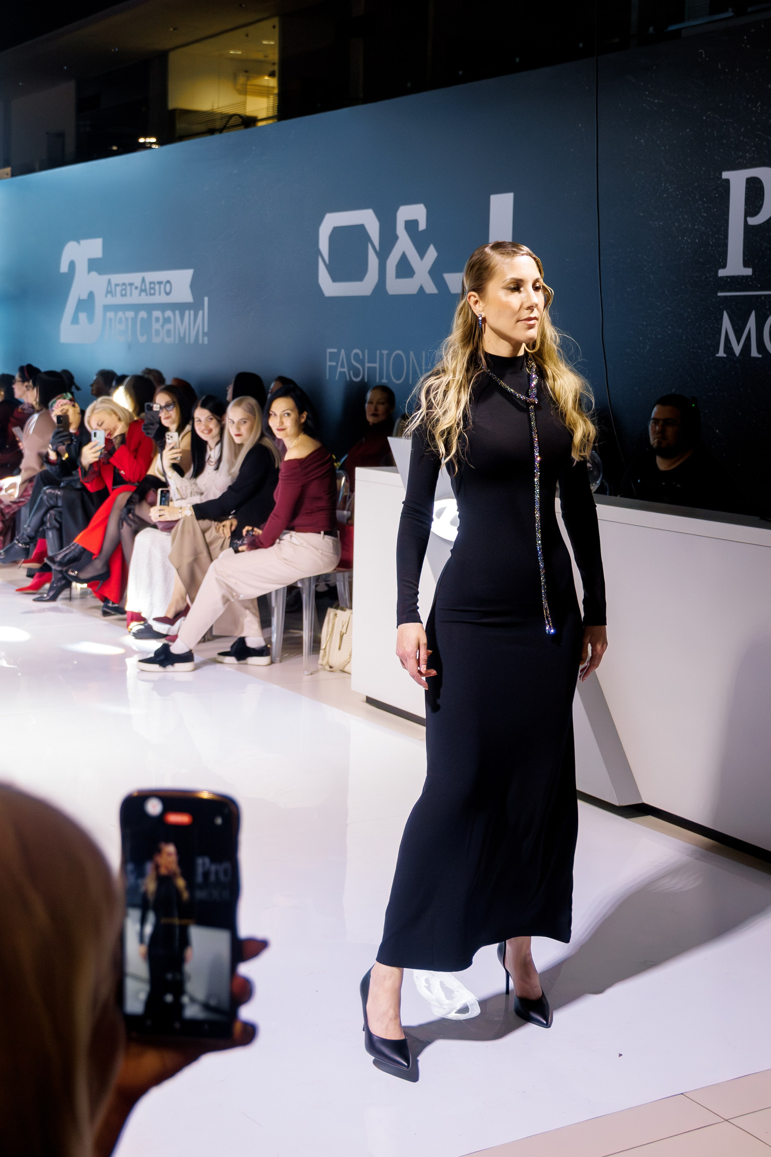 OMODA JAECOO FASHION FEST 2025. Свадебный фотограф в Иркутске Бобылев Никита