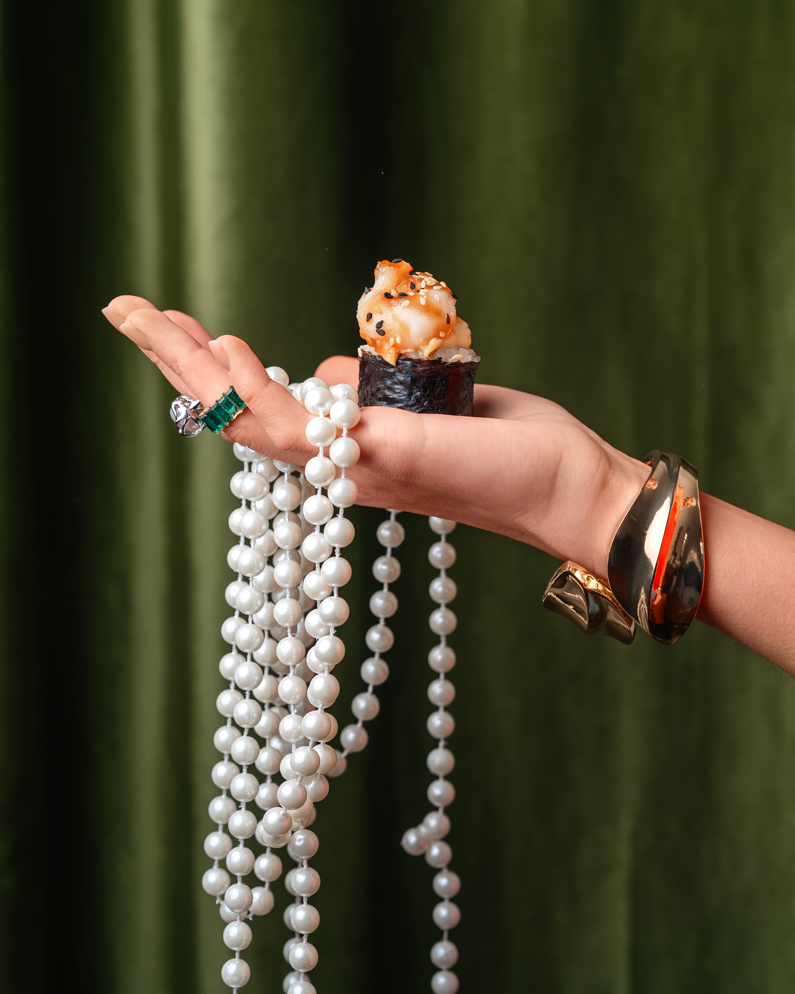 Sushi House. Фотограф и видеограф в Улан-Удэ: Аюна Габагуева и Артём Шаханов