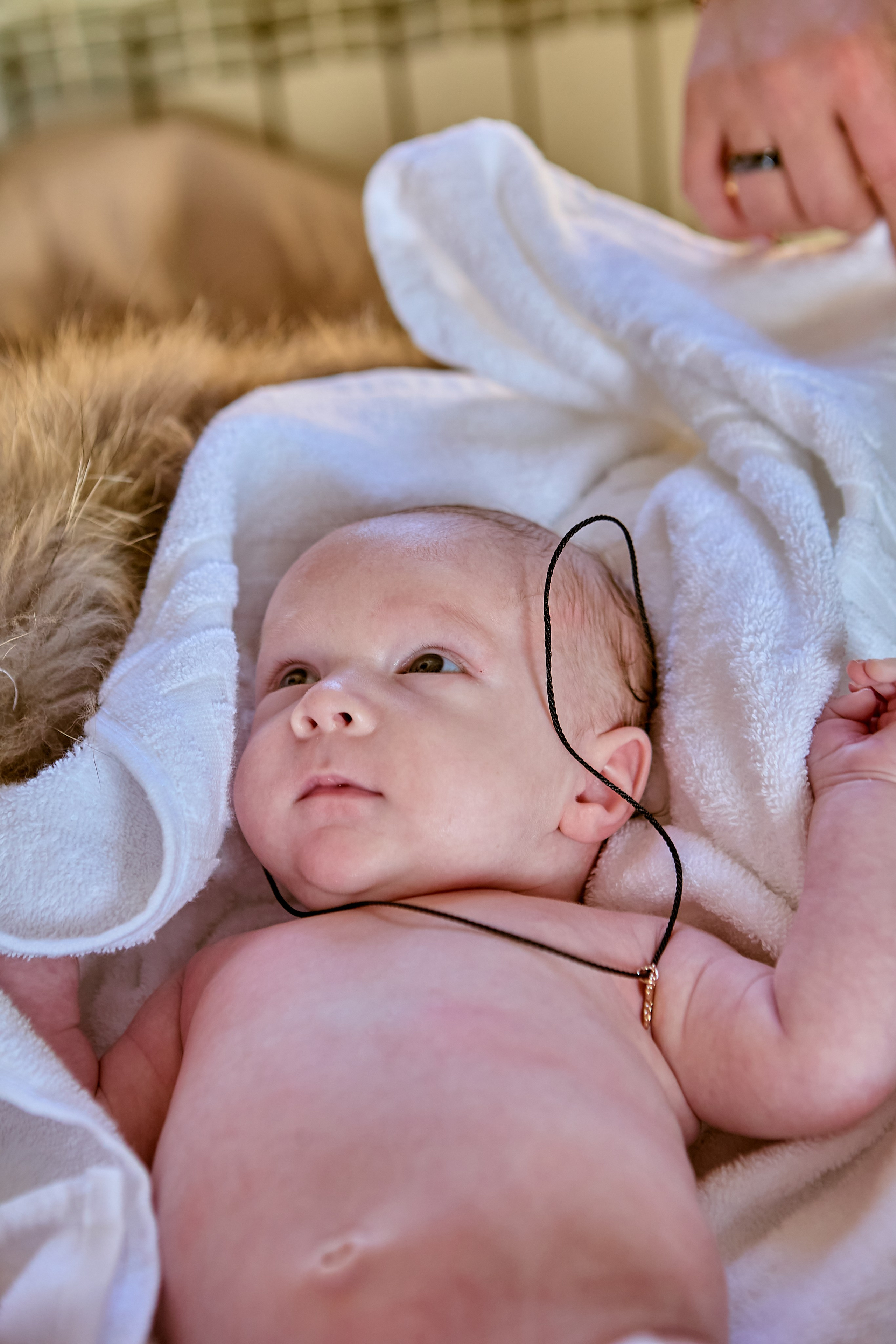 Искрящиеся глазки новокрещенного после окунания. Фотограф на Крещение и венчание в Дзержинске.