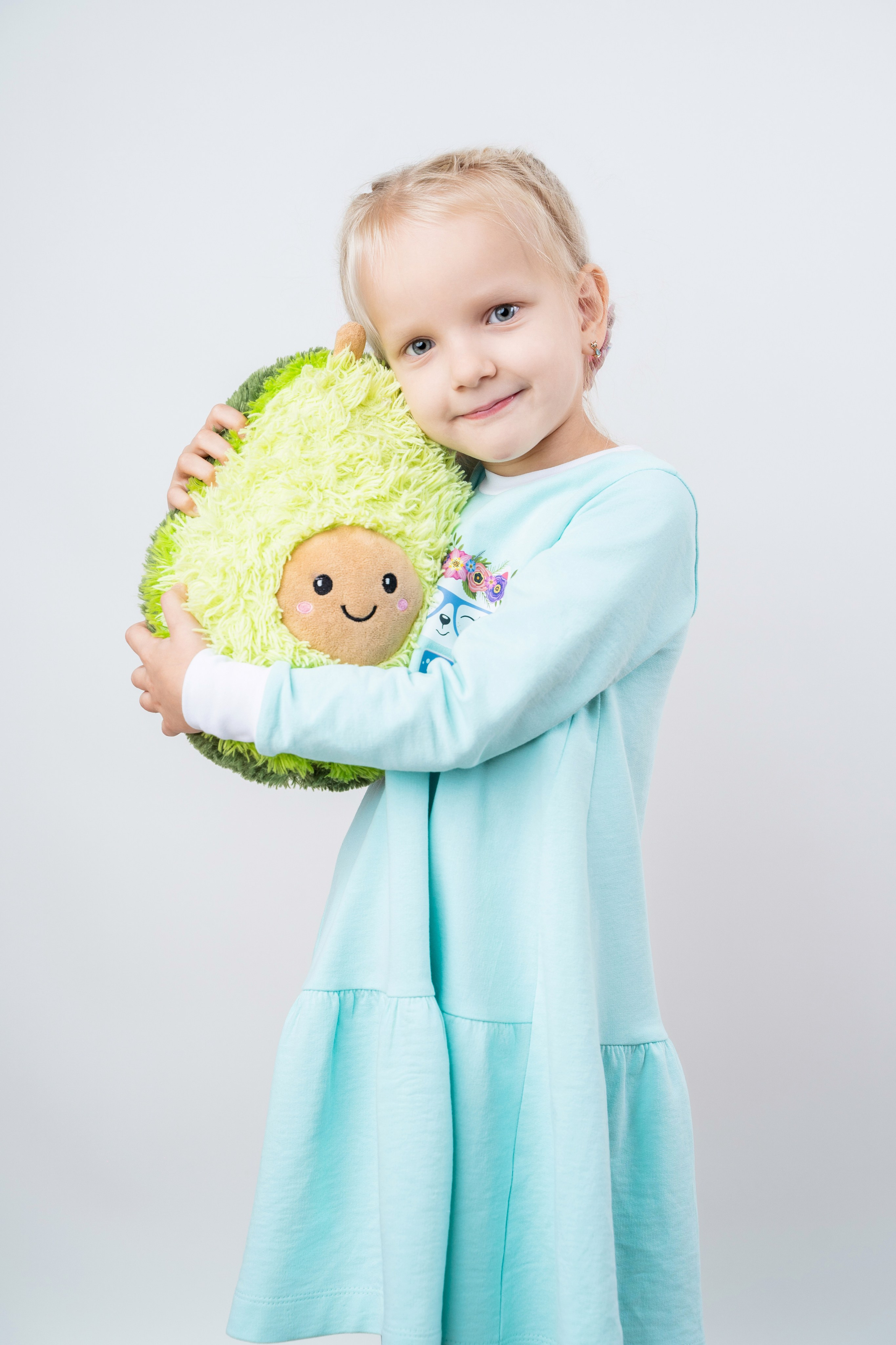 Портреты выпускников детского сада. Выпускные альбомы Нижнекамск Набережные Челны Фотостудия Небо