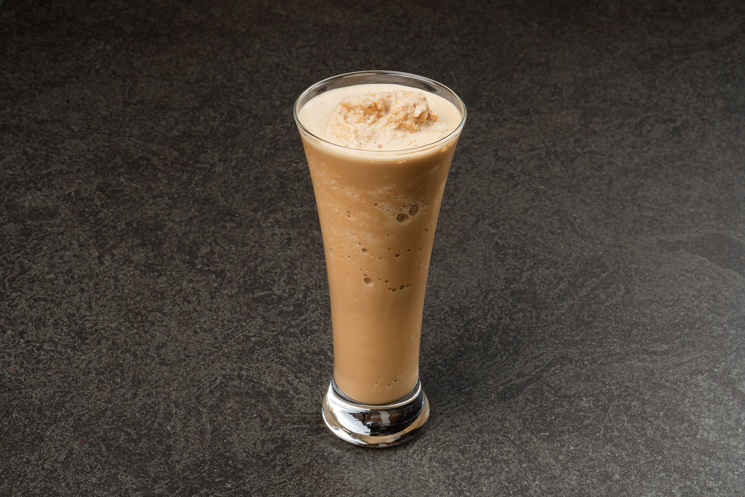 Auria (Commercial retouch). Илья Игнатченко — фотограф, ретушер